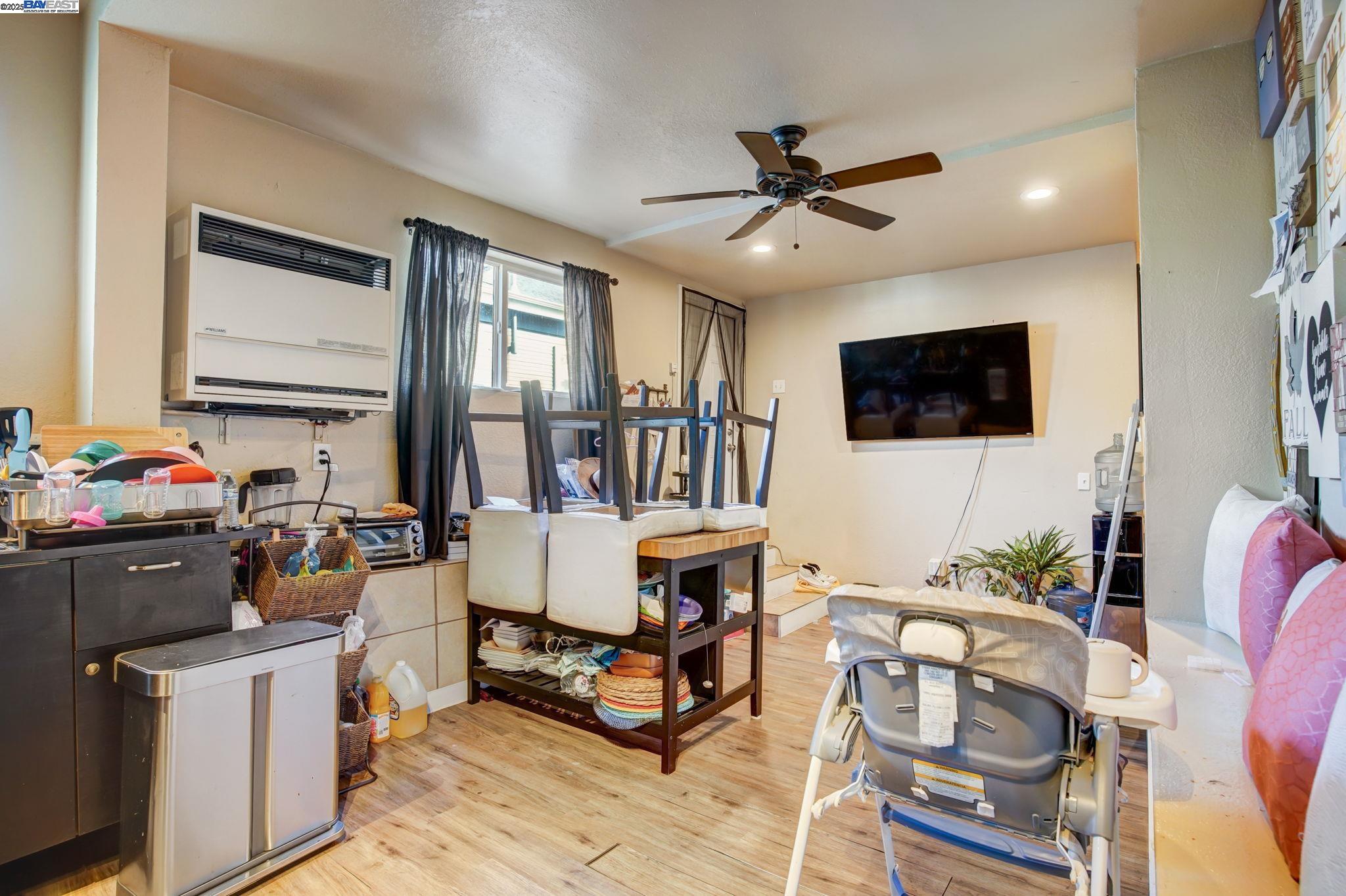 Detail Gallery Image 32 of 54 For 1725 96th Ave, Oakland,  CA 94603 - – Beds | – Baths