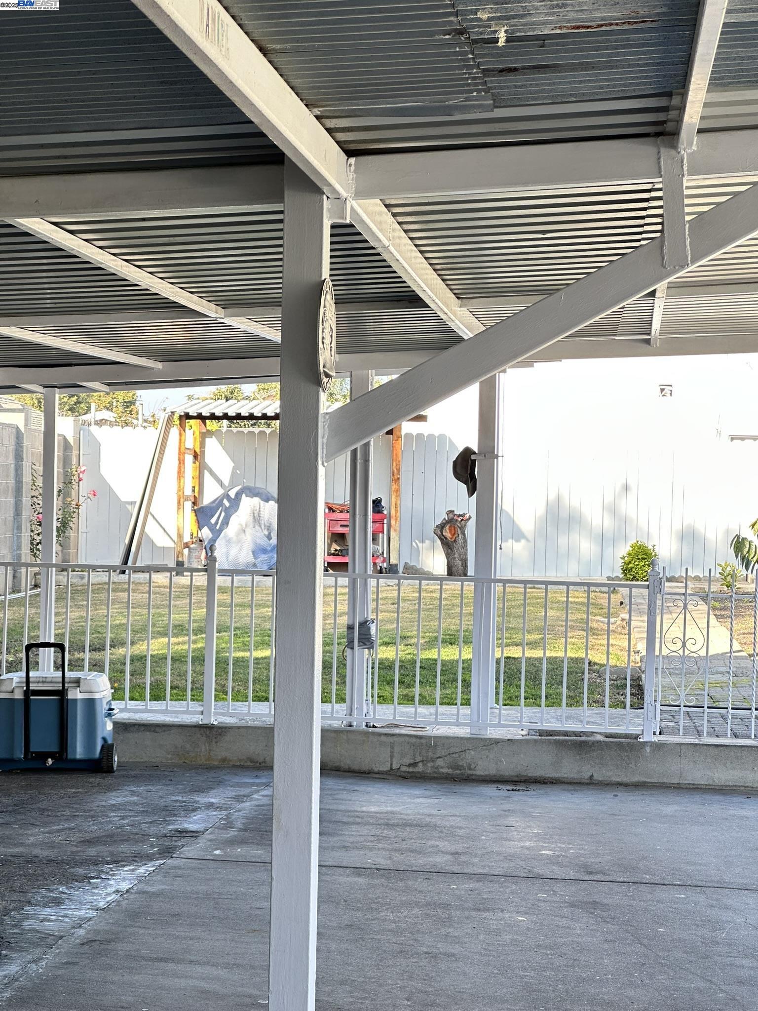 Detail Gallery Image 32 of 54 For 1725 96th Ave, Oakland,  CA 94603 - – Beds | – Baths