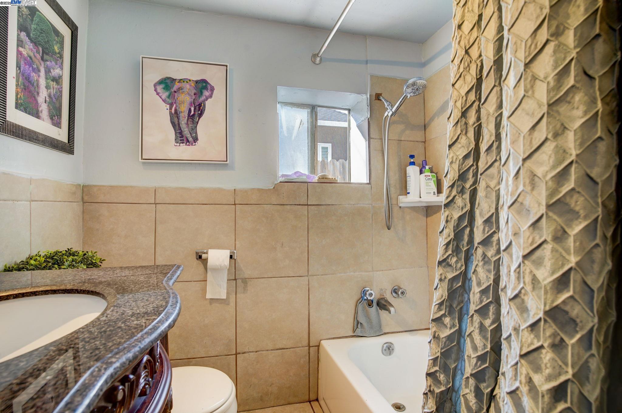 Detail Gallery Image 38 of 54 For 1725 96th Ave, Oakland,  CA 94603 - – Beds | – Baths