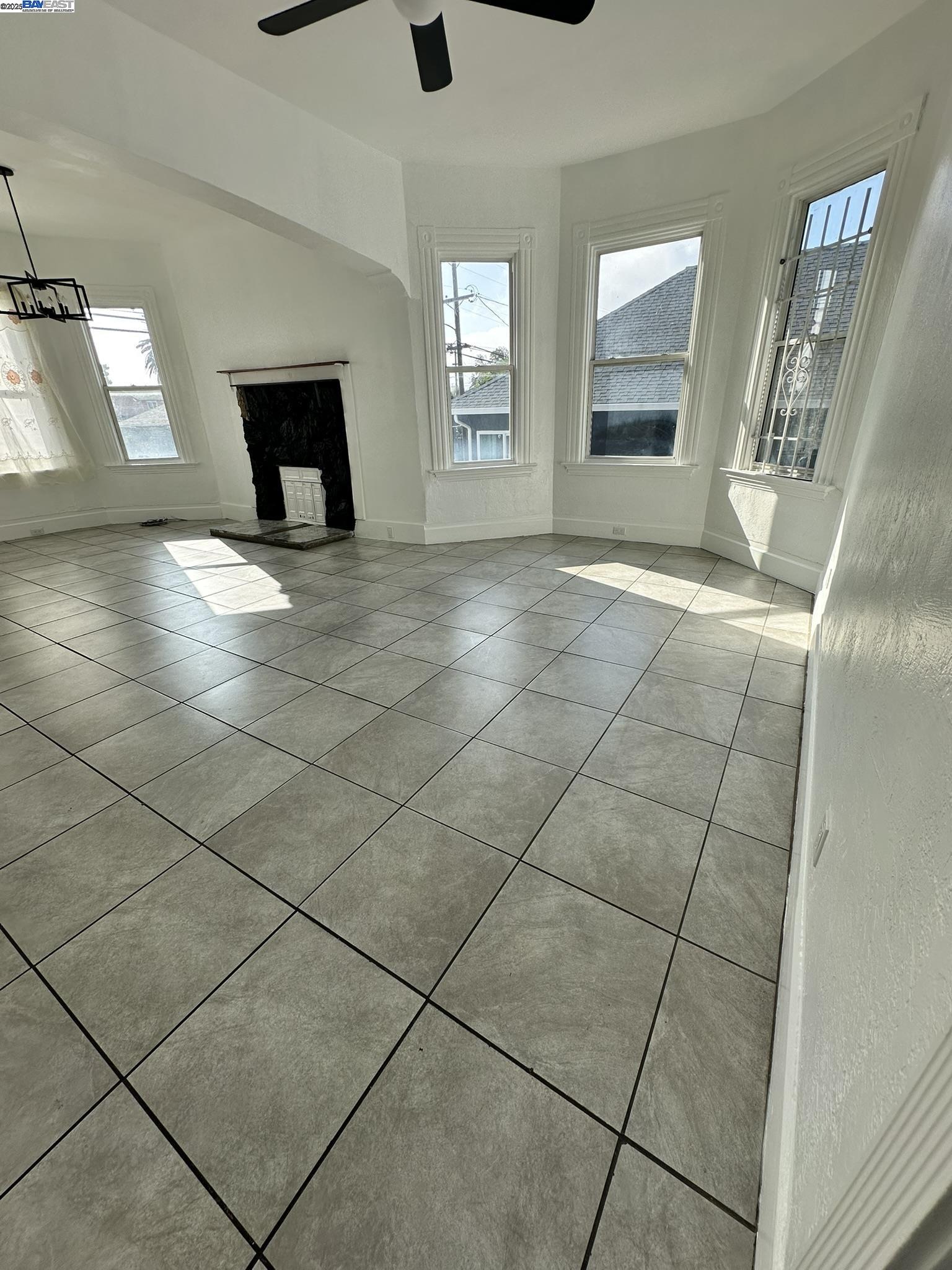 Detail Gallery Image 9 of 54 For 1725 96th Ave, Oakland,  CA 94603 - – Beds | – Baths