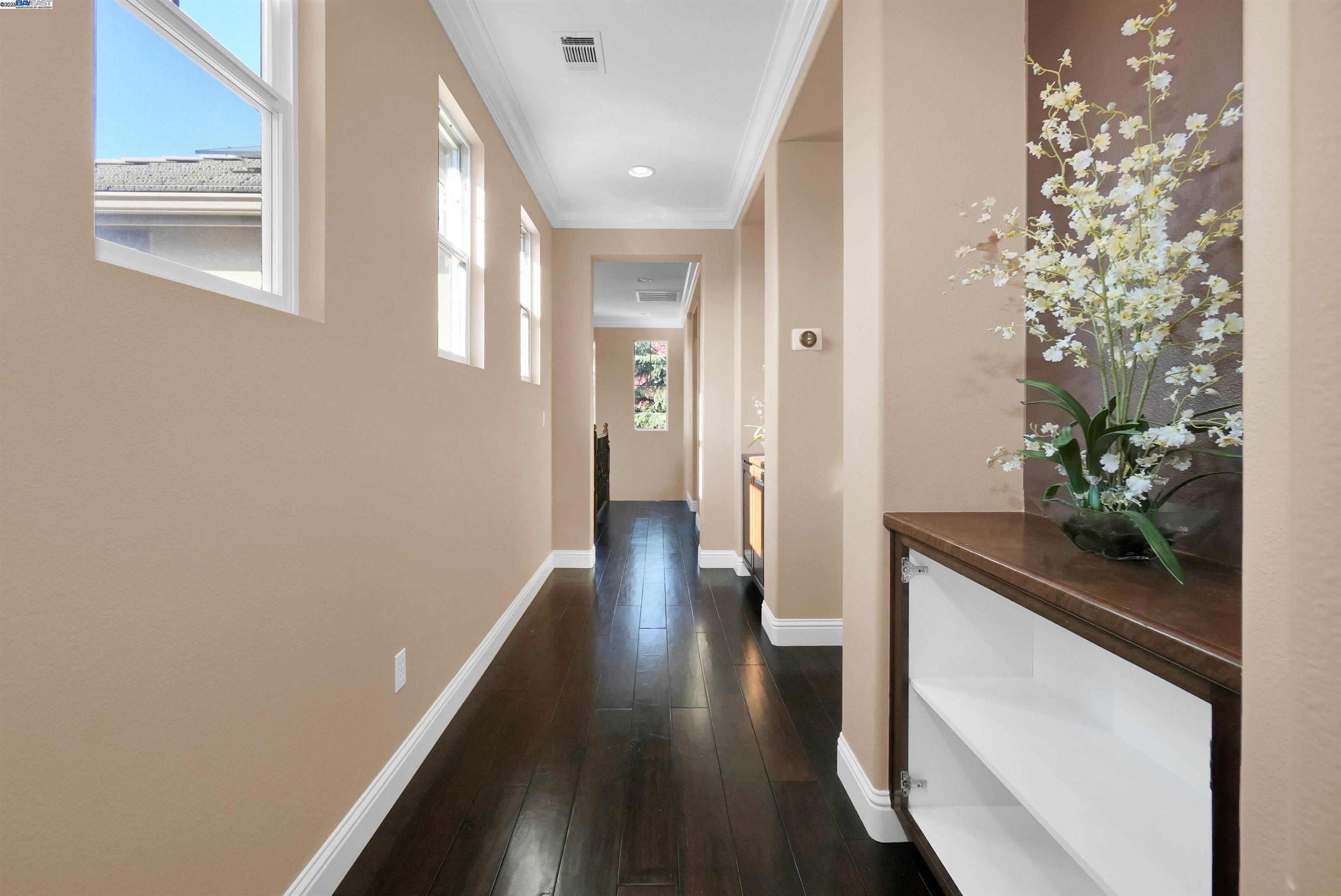 Detail Gallery Image 27 of 56 For 826 Thayer Ct, San Ramon,  CA 94582 - 5 Beds | 4/1 Baths