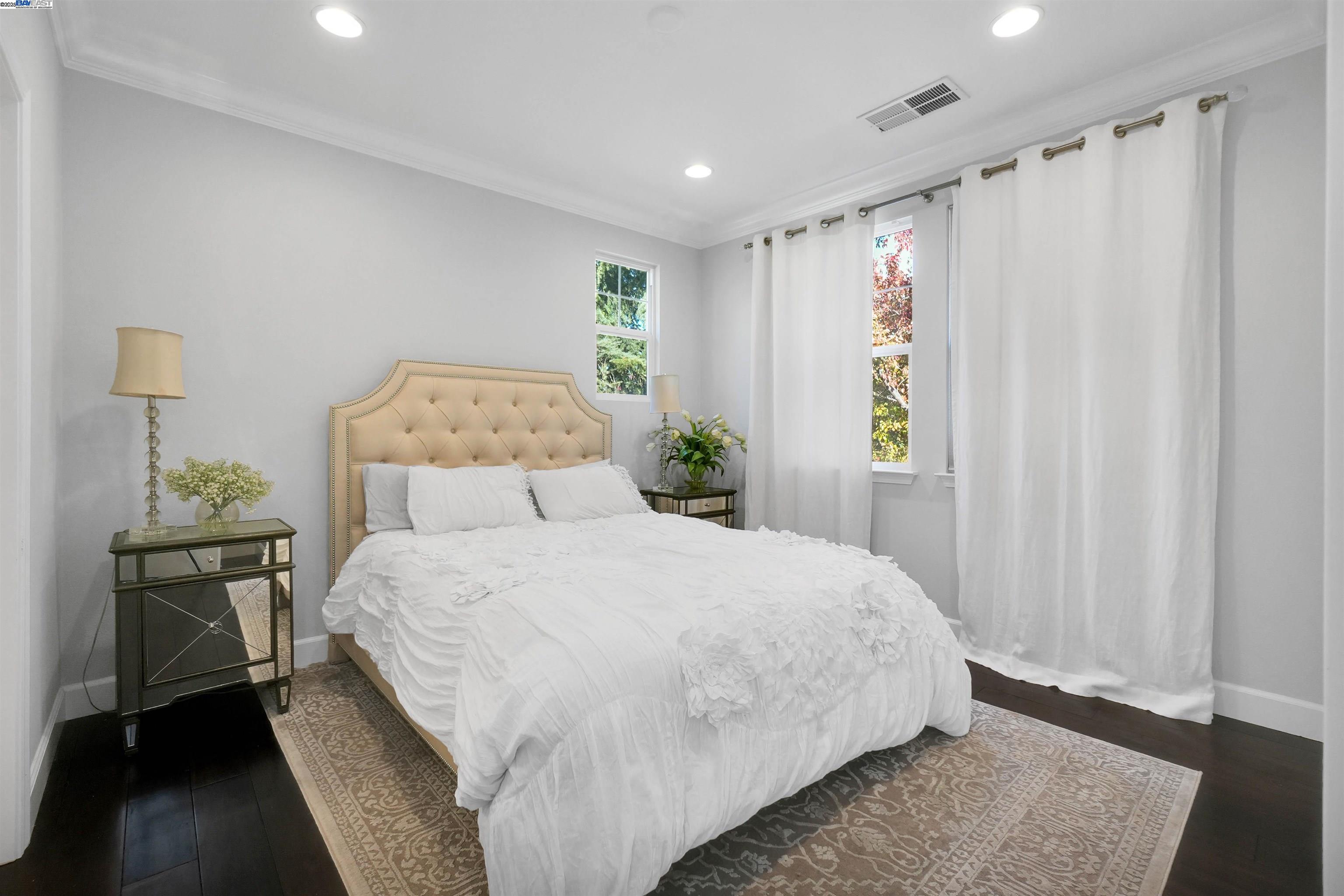 Detail Gallery Image 36 of 56 For 826 Thayer Ct, San Ramon,  CA 94582 - 5 Beds | 4/1 Baths