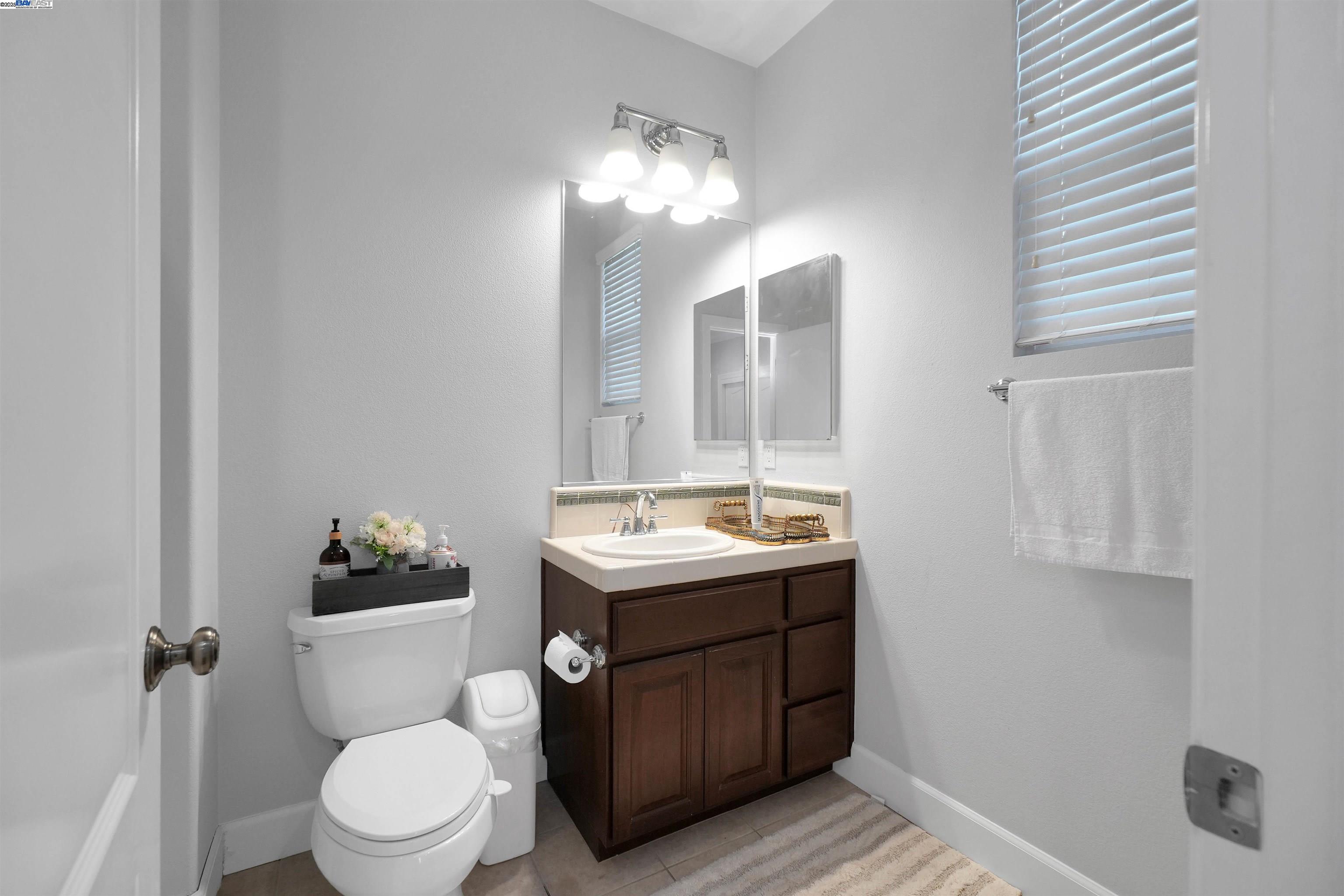 Detail Gallery Image 37 of 56 For 826 Thayer Ct, San Ramon,  CA 94582 - 5 Beds | 4/1 Baths