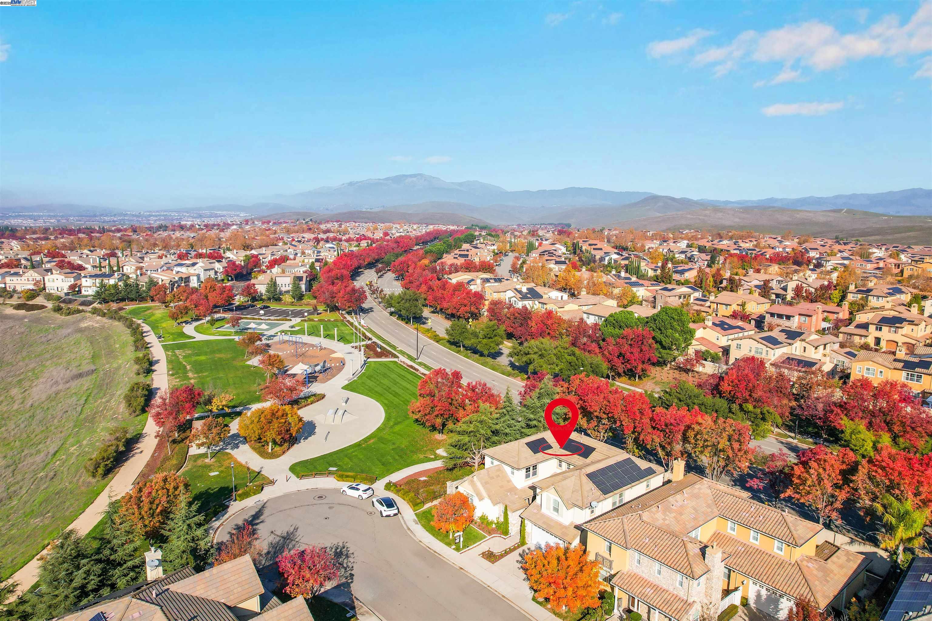 Detail Gallery Image 7 of 56 For 826 Thayer Ct, San Ramon,  CA 94582 - 5 Beds | 4/1 Baths