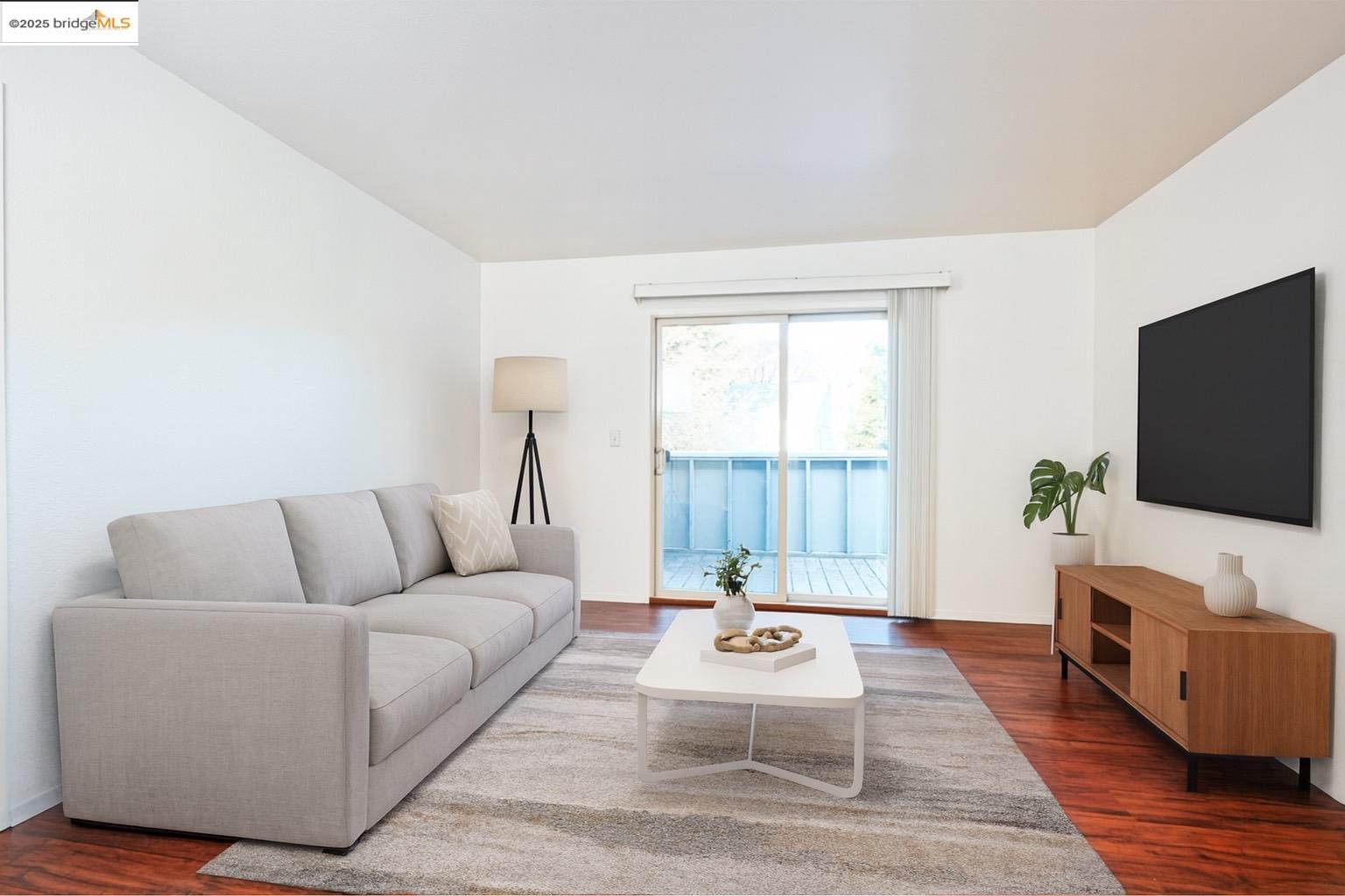 Detail Gallery Image 2 of 21 For 222 Piedmont Lane, Pittsburg,  CA 94565 - 1 Beds | 1 Baths