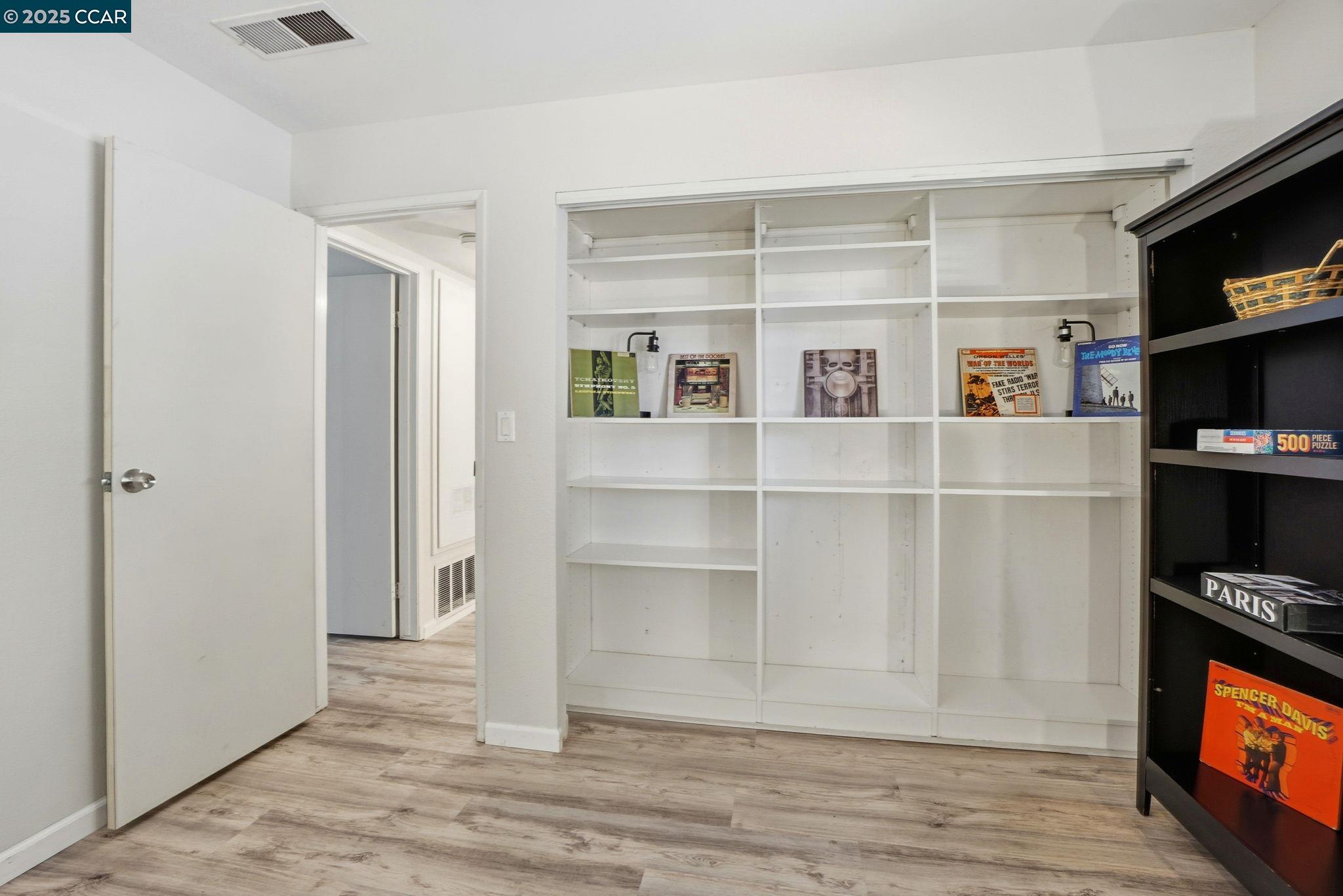 Photo #14: 41118617 Listing: Photo #14