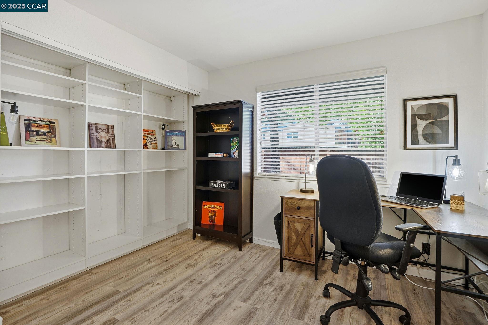 Photo #16: 41118617 Listing: Photo #16