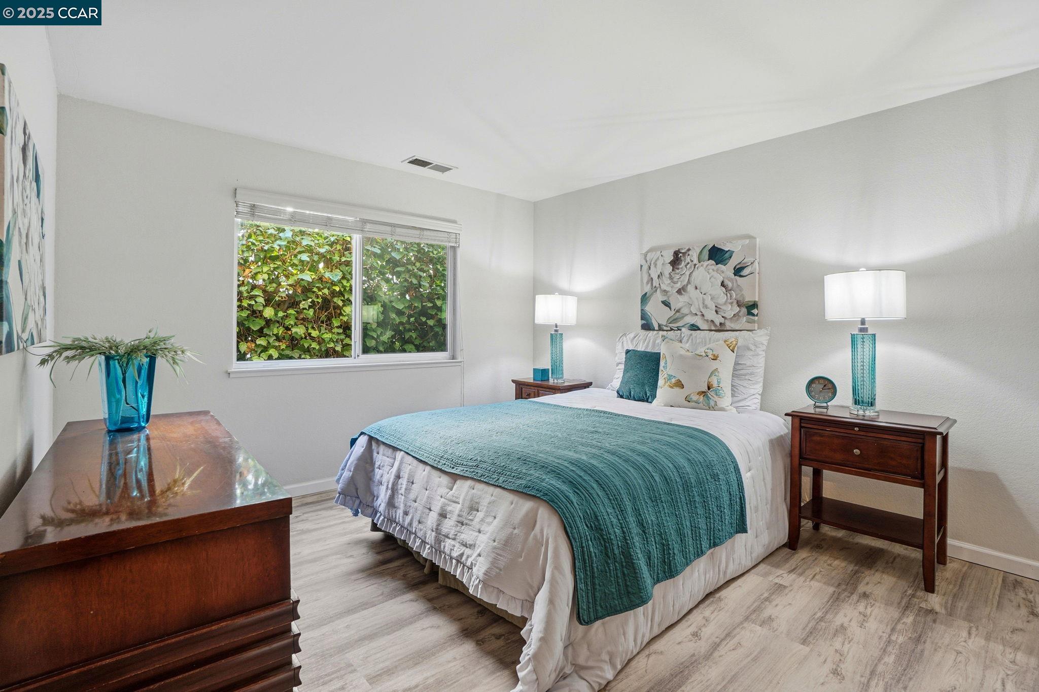 Photo #17: 41118617 Listing: Photo #17