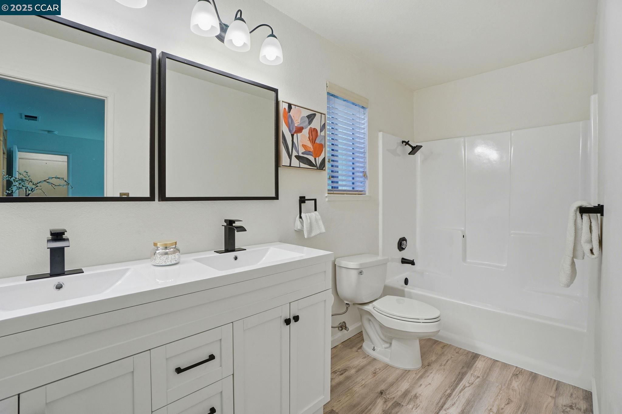 Photo #26: 41118617 Listing: Photo #26