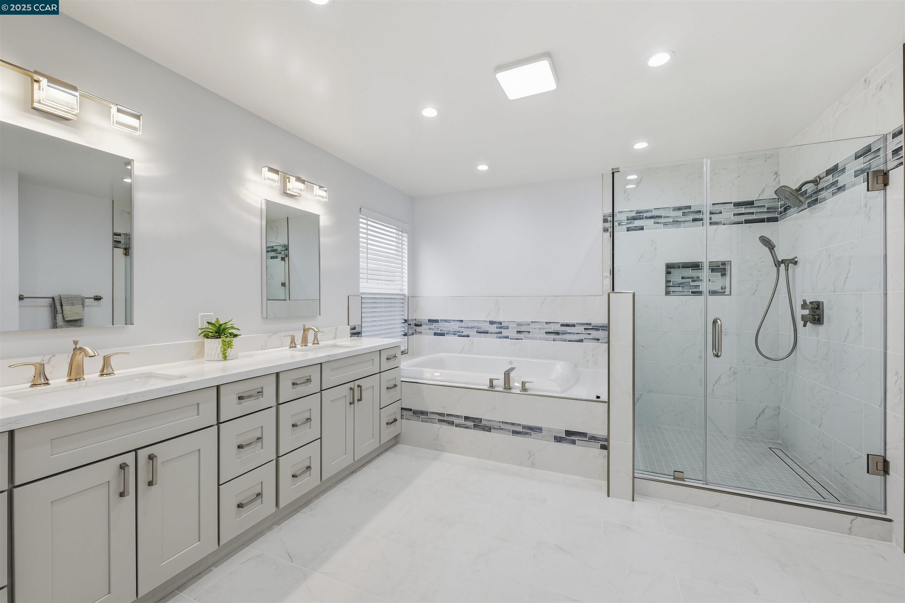 Detail Gallery Image 23 of 45 For 4280 Driftwood Pl, Discovery Bay,  CA 94505 - 4 Beds | 4/1 Baths