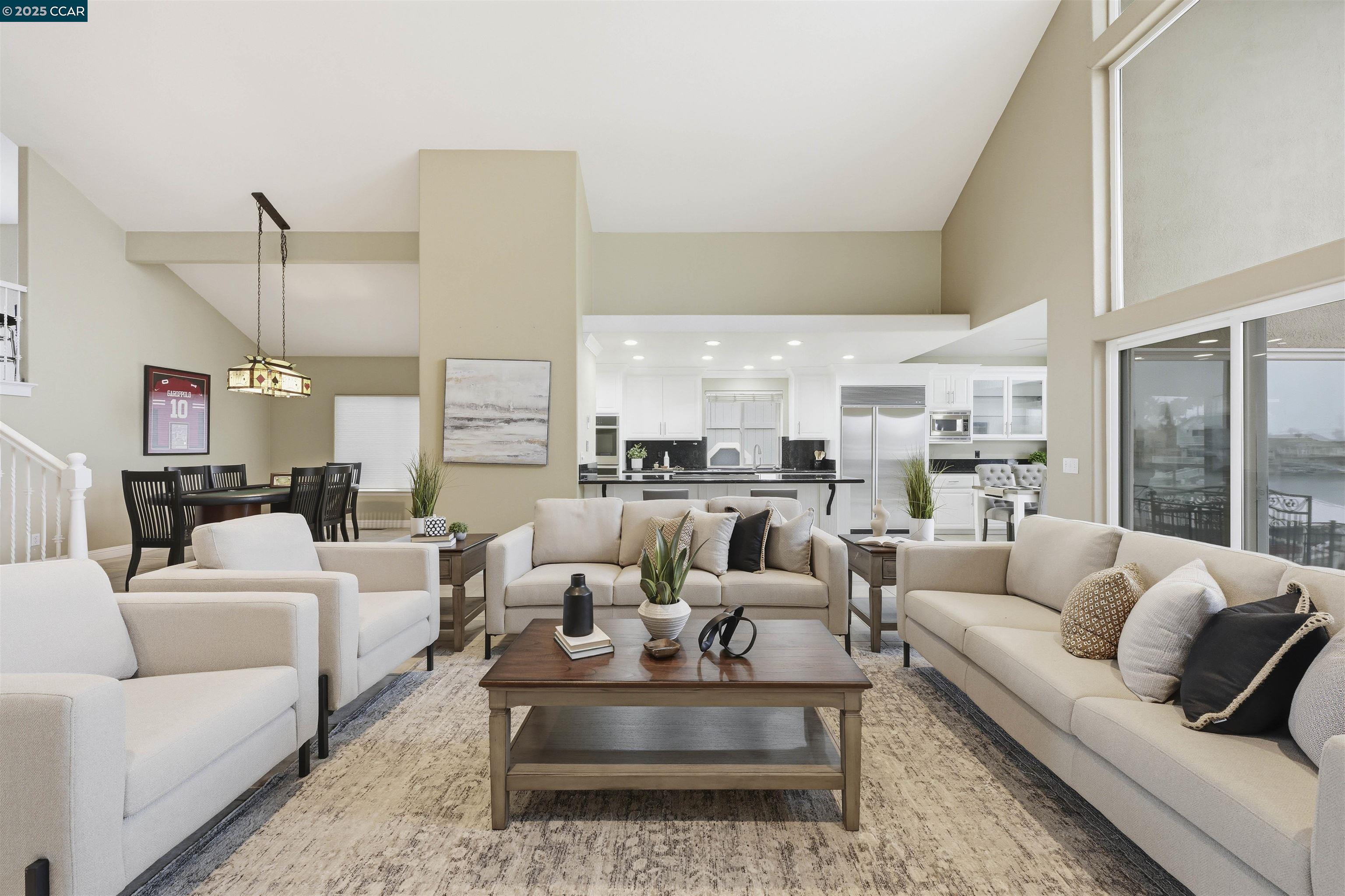 Detail Gallery Image 8 of 45 For 4280 Driftwood Pl, Discovery Bay,  CA 94505 - 4 Beds | 4/1 Baths