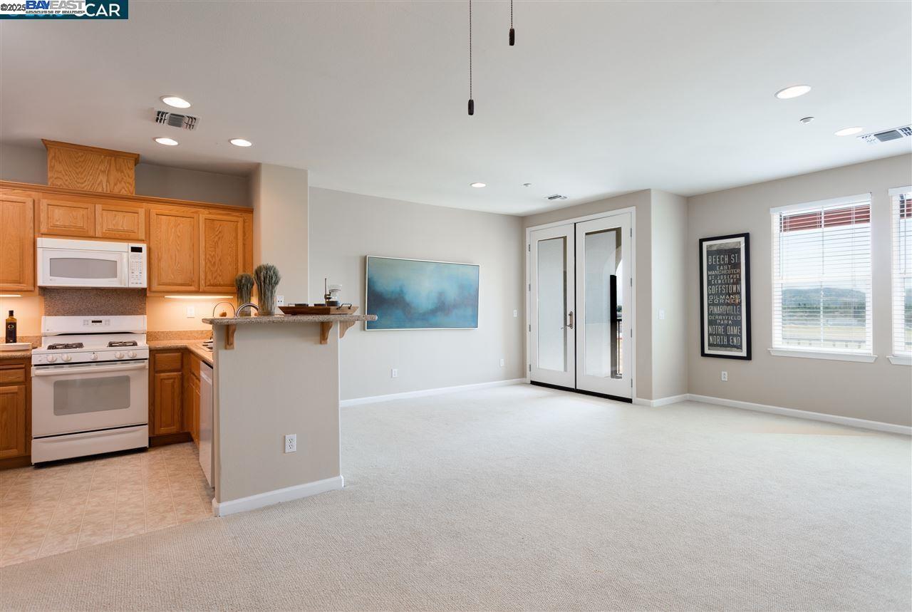 Photo #7: 41118619 Listing: Photo #7