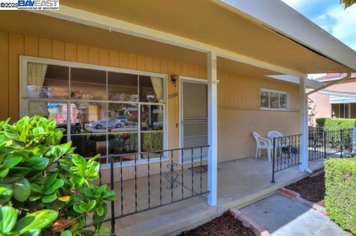 Detail Gallery Image 4 of 25 For 10311 Dover Way, San Jose,  CA 95127 - 3 Beds | 1 Baths