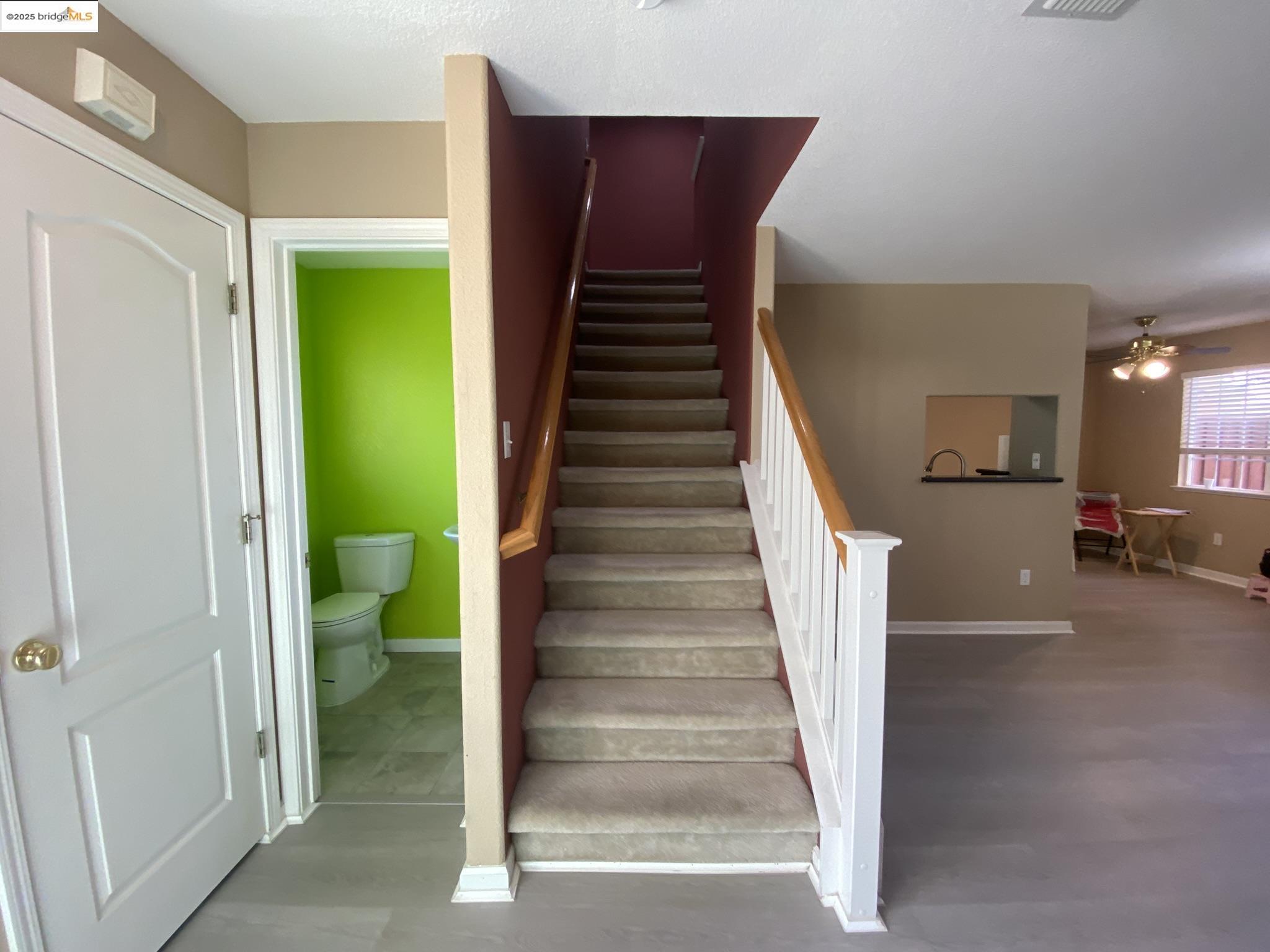 Detail Gallery Image 5 of 40 For 144 Southbridge, Fairfield,  CA 94534 - 2 Beds | 2/1 Baths