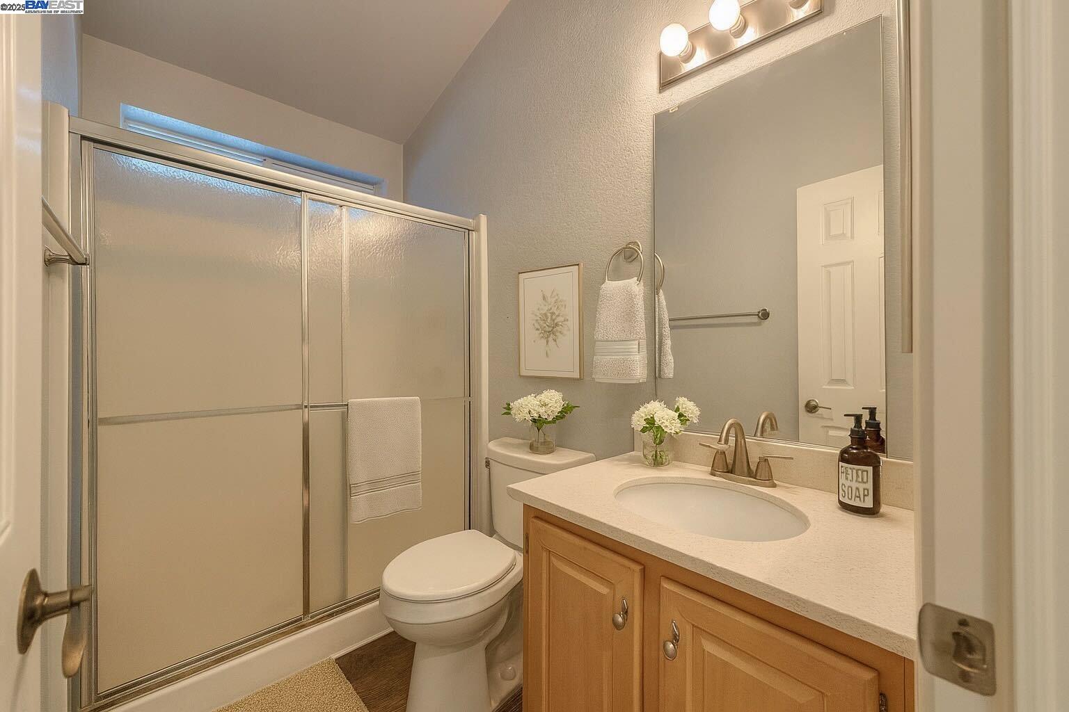 Detail Gallery Image 8 of 9 For 200 Ford Rd #1,  San Jose,  CA 95138 - 3 Beds | 2 Baths