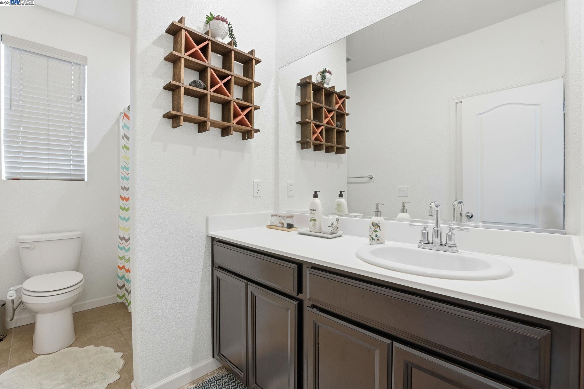 Detail Gallery Image 23 of 35 For 6623 Kittinger Ln, Tracy,  CA 95377 - 4 Beds | 3 Baths