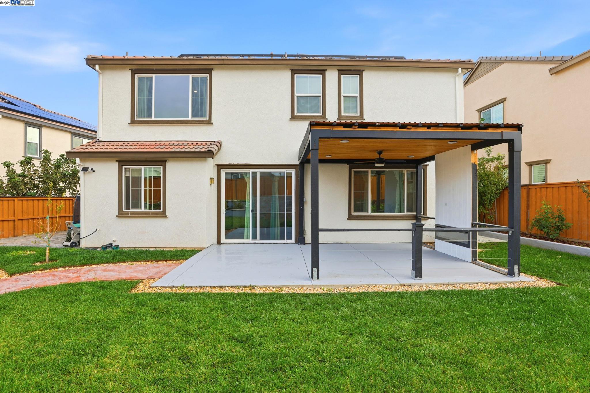 Detail Gallery Image 27 of 35 For 6623 Kittinger Ln, Tracy,  CA 95377 - 4 Beds | 3 Baths