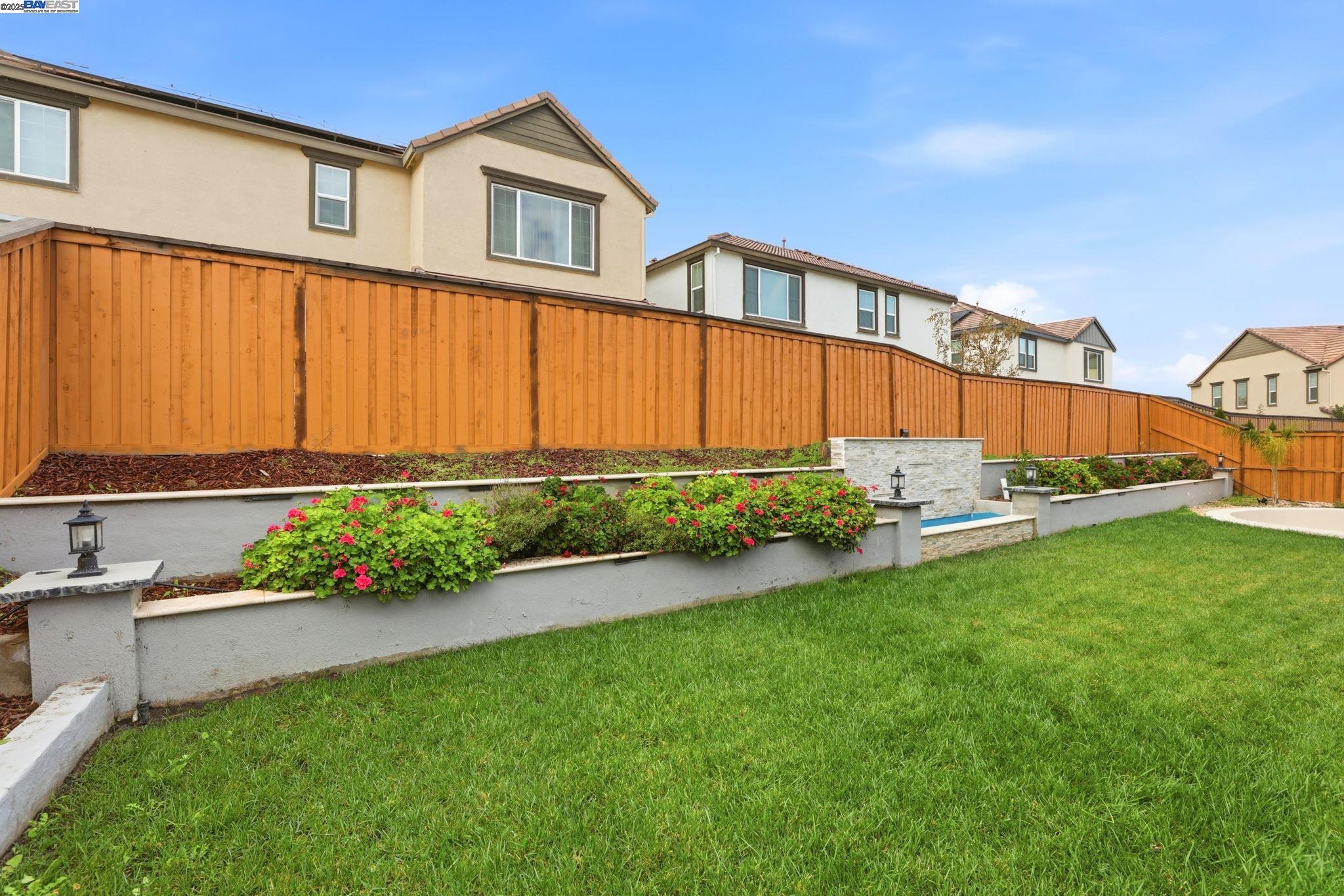 Detail Gallery Image 32 of 35 For 6623 Kittinger Ln, Tracy,  CA 95377 - 4 Beds | 3 Baths