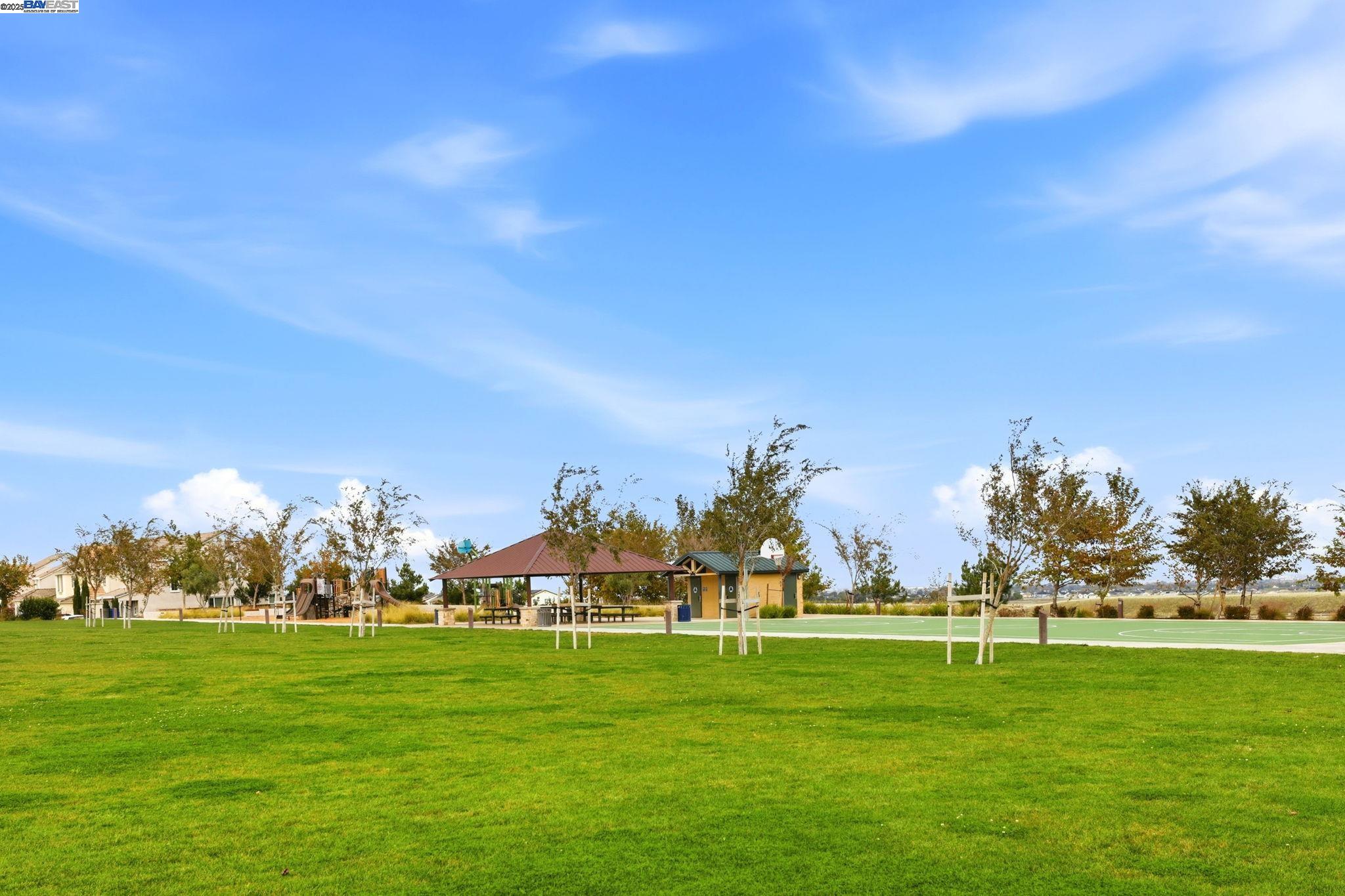 Detail Gallery Image 34 of 35 For 6623 Kittinger Ln, Tracy,  CA 95377 - 4 Beds | 3 Baths
