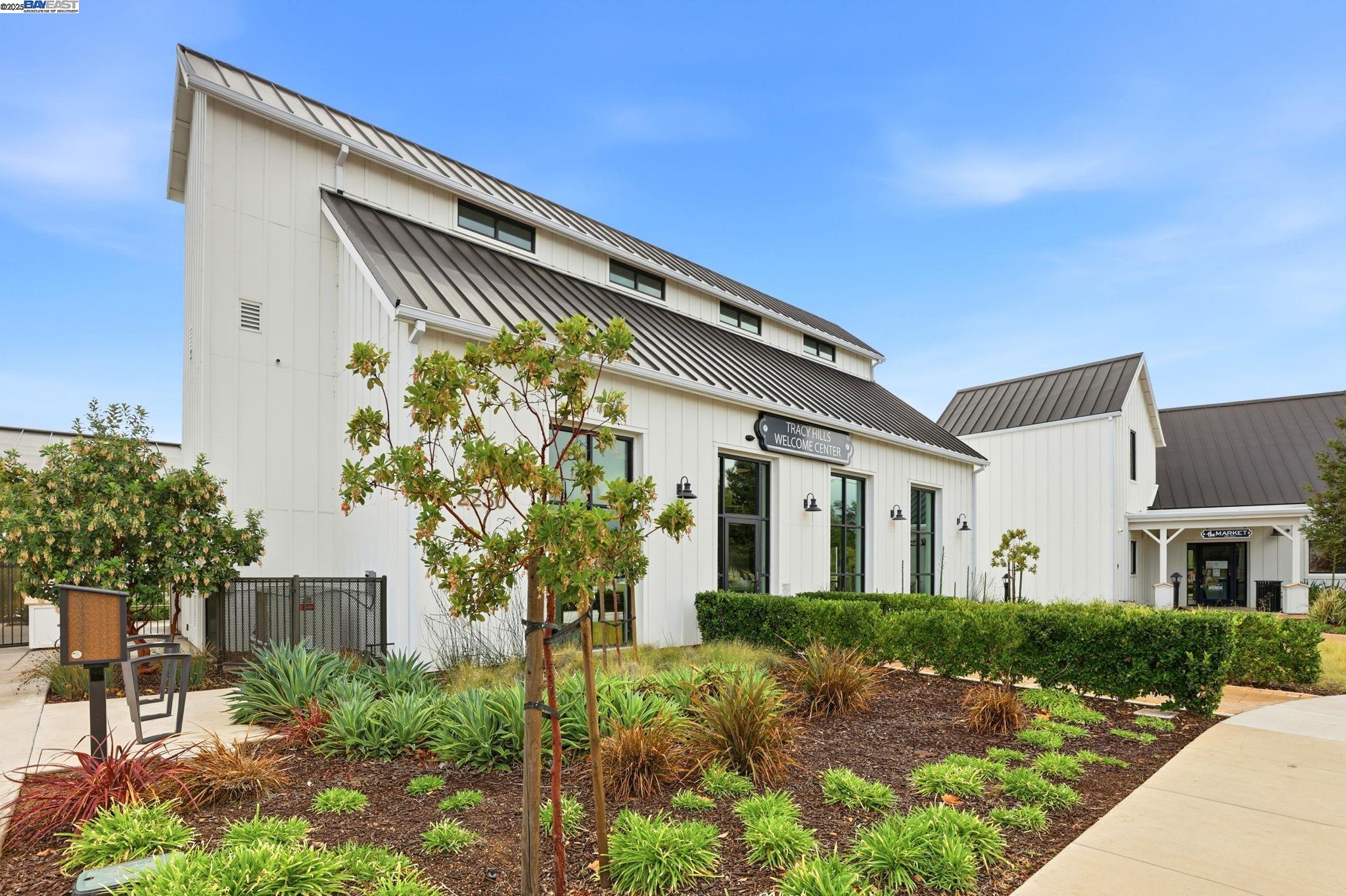 Detail Gallery Image 35 of 35 For 6623 Kittinger Ln, Tracy,  CA 95377 - 4 Beds | 3 Baths