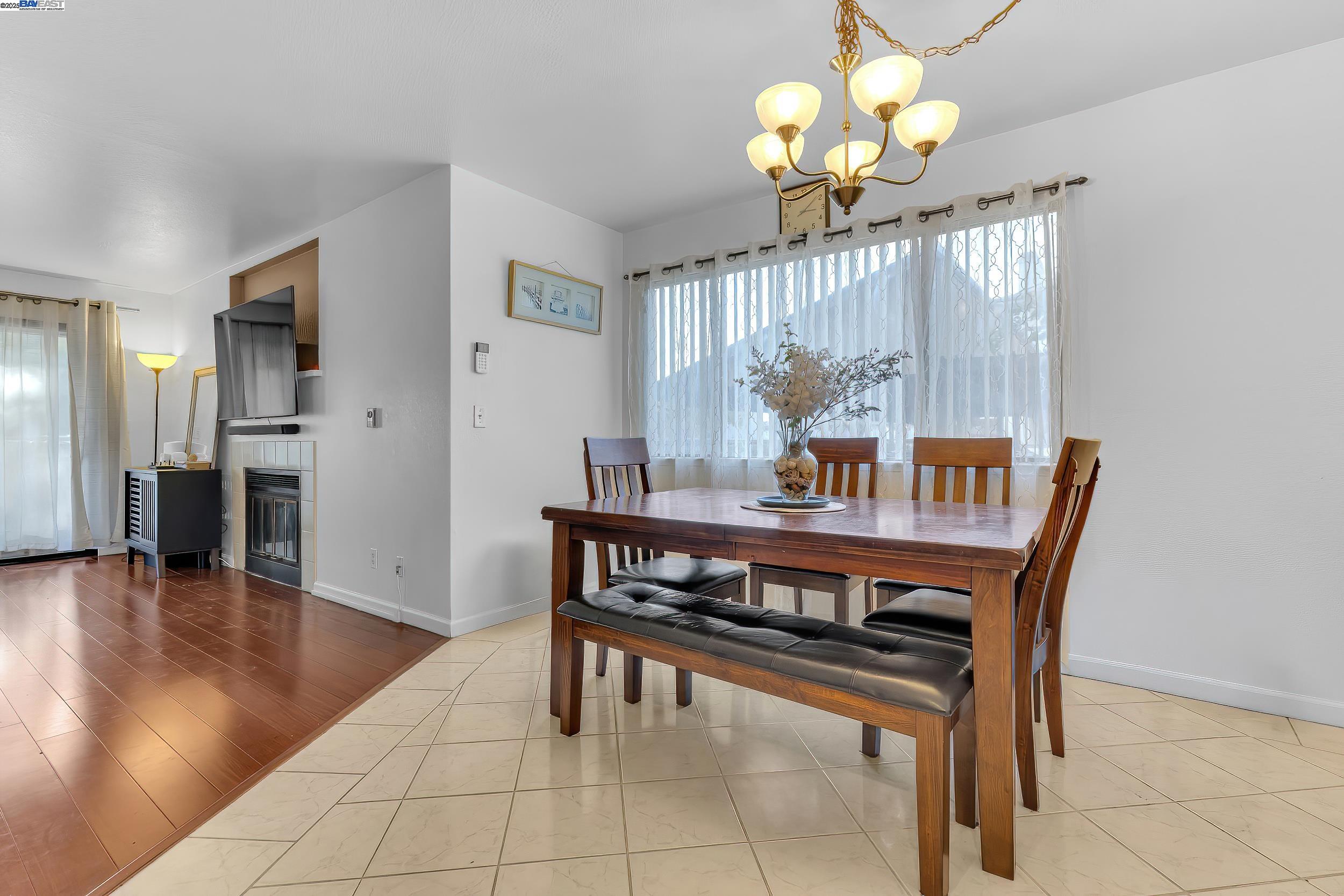 Photo #8: 41118630 Listing: Photo #8