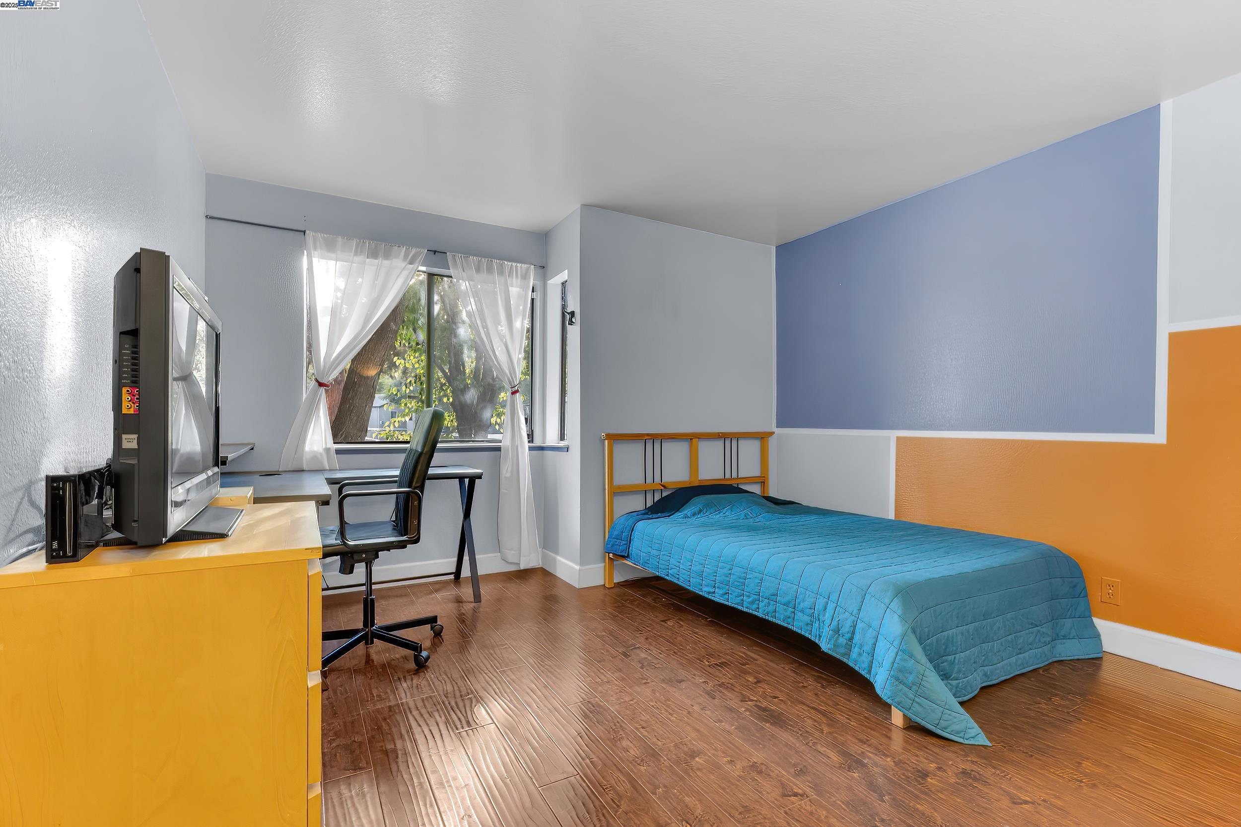 Photo #9: 41118630 Listing: Photo #9