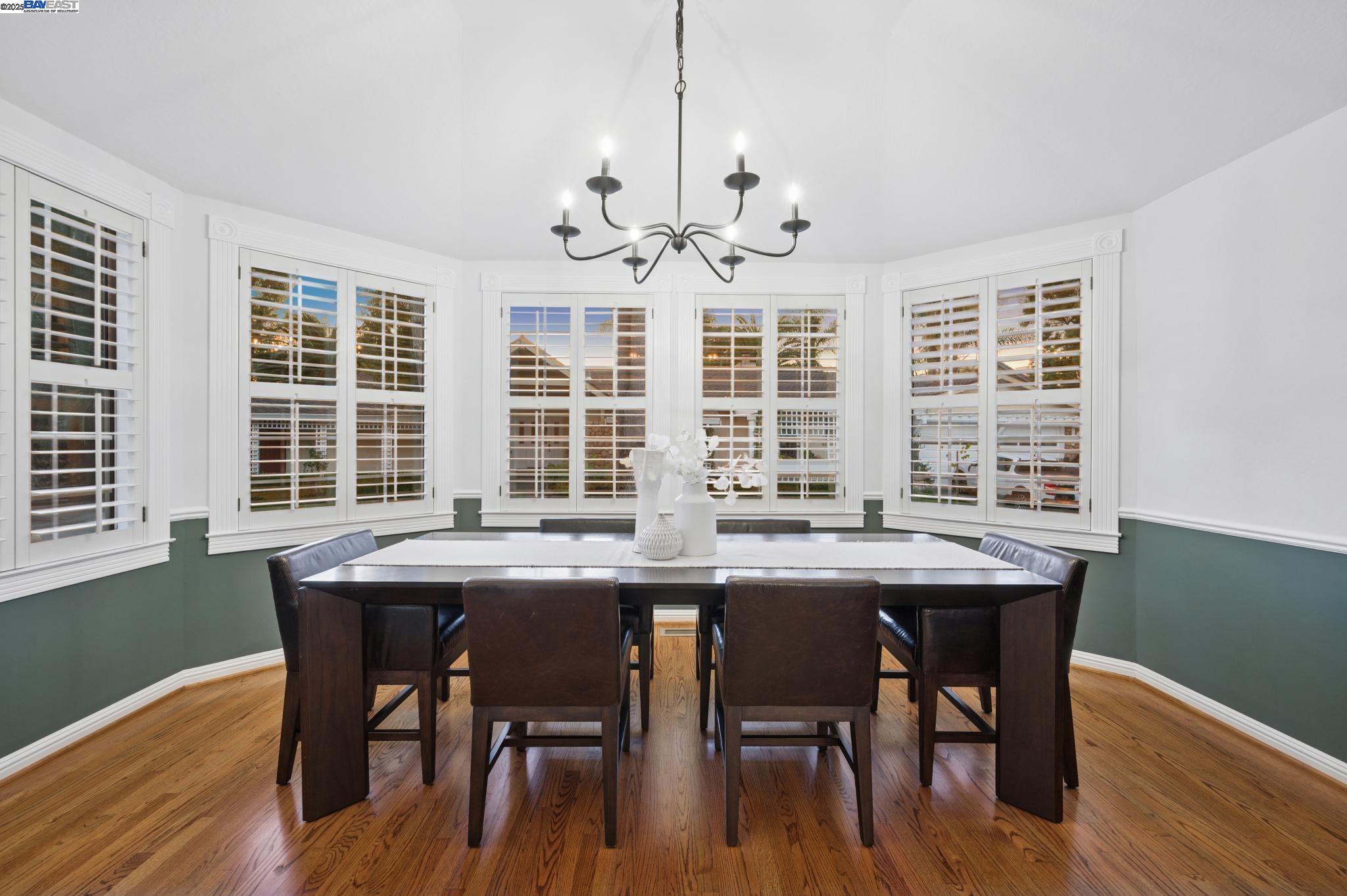 Detail Gallery Image 12 of 55 For 3801 Mohr Ave, Pleasanton,  CA 94588 - 4 Beds | 3 Baths