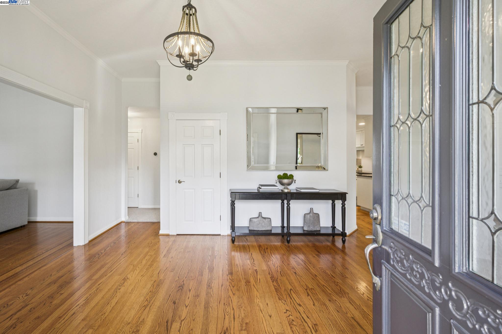 Detail Gallery Image 4 of 55 For 3801 Mohr Ave, Pleasanton,  CA 94588 - 4 Beds | 3 Baths