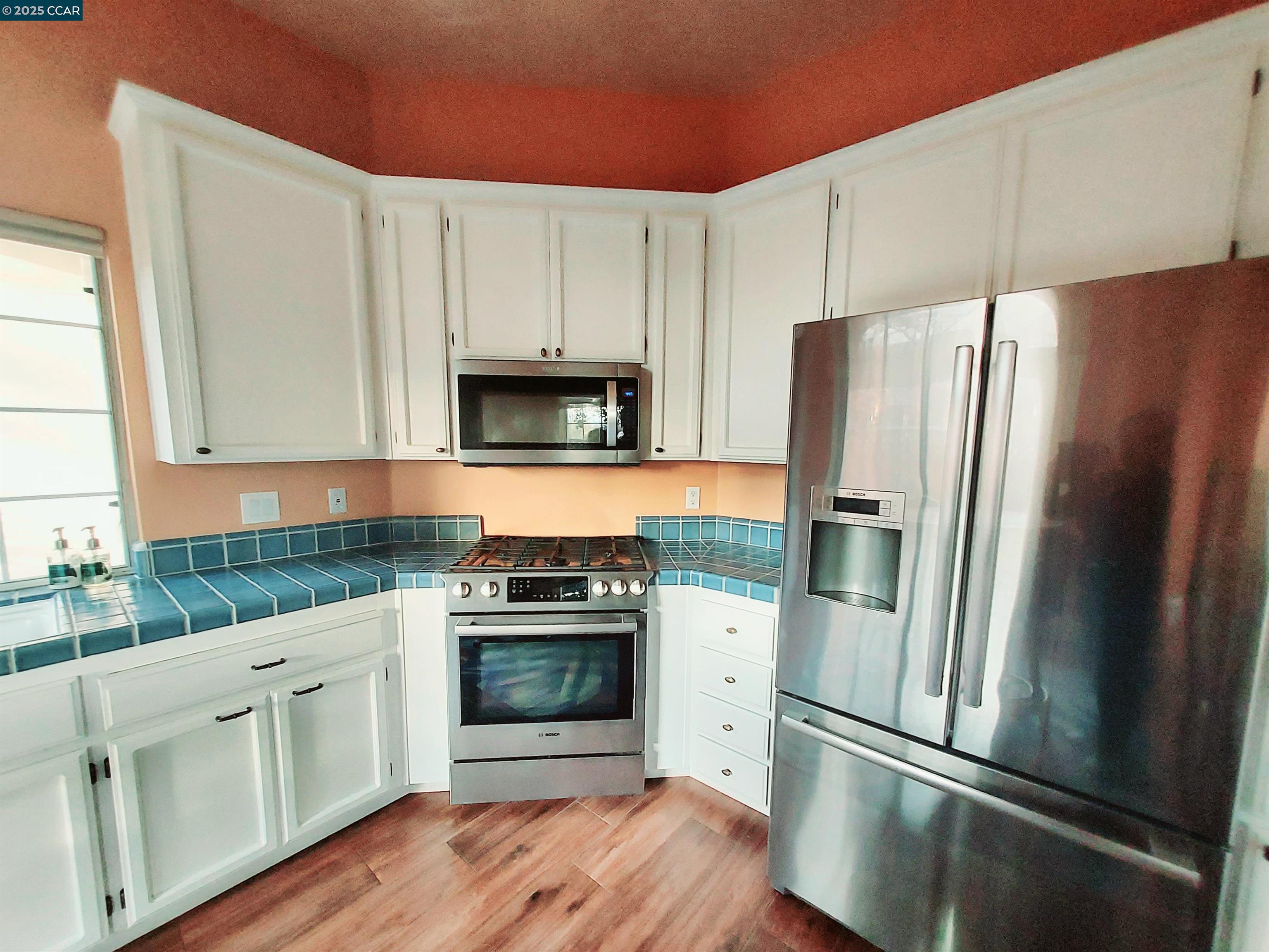 Detail Gallery Image 13 of 37 For 3080 Casadero Ct, Pleasanton,  CA 94588 - 2 Beds | 2 Baths