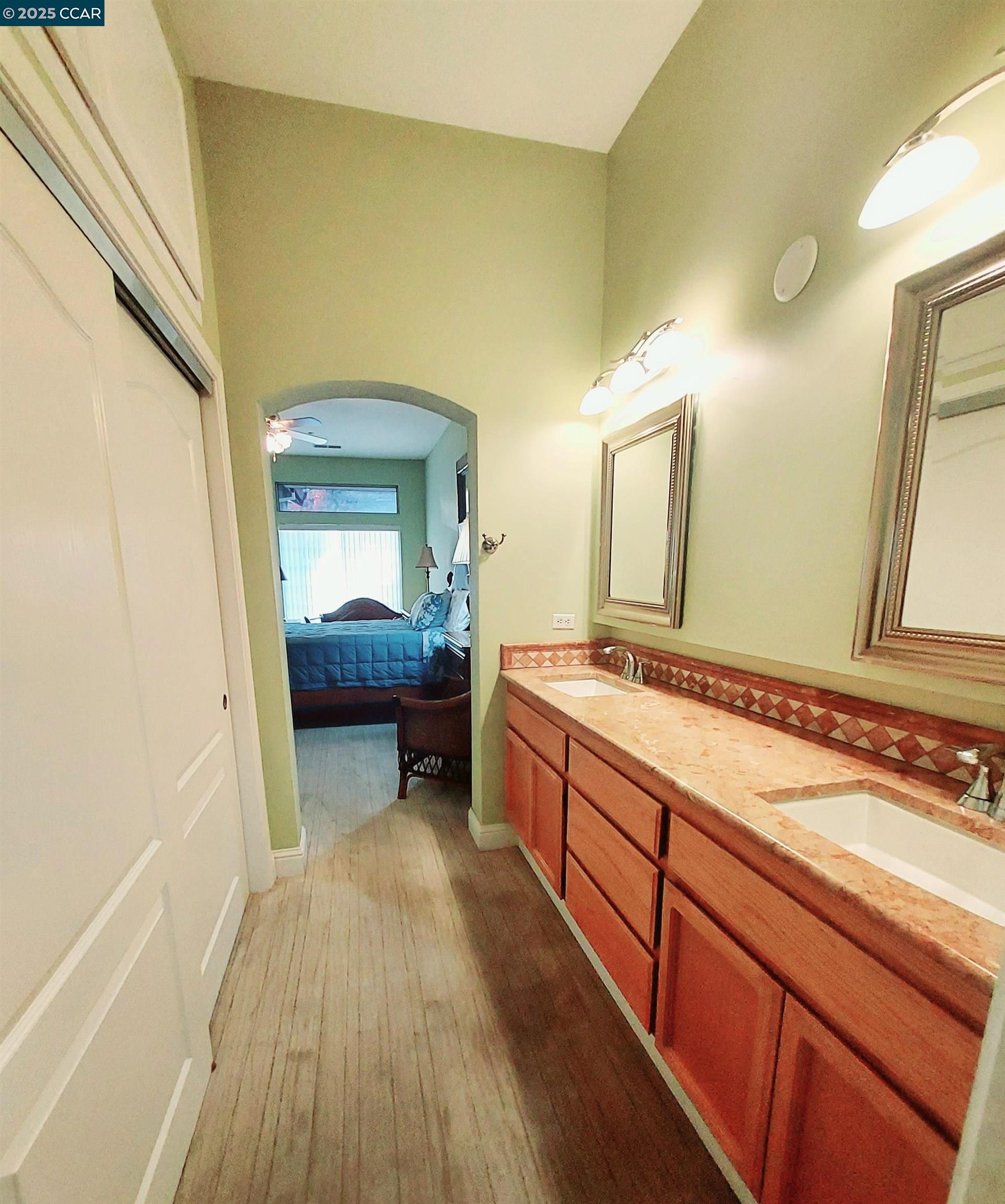 Photo #22: 41118633 Listing: Photo #22