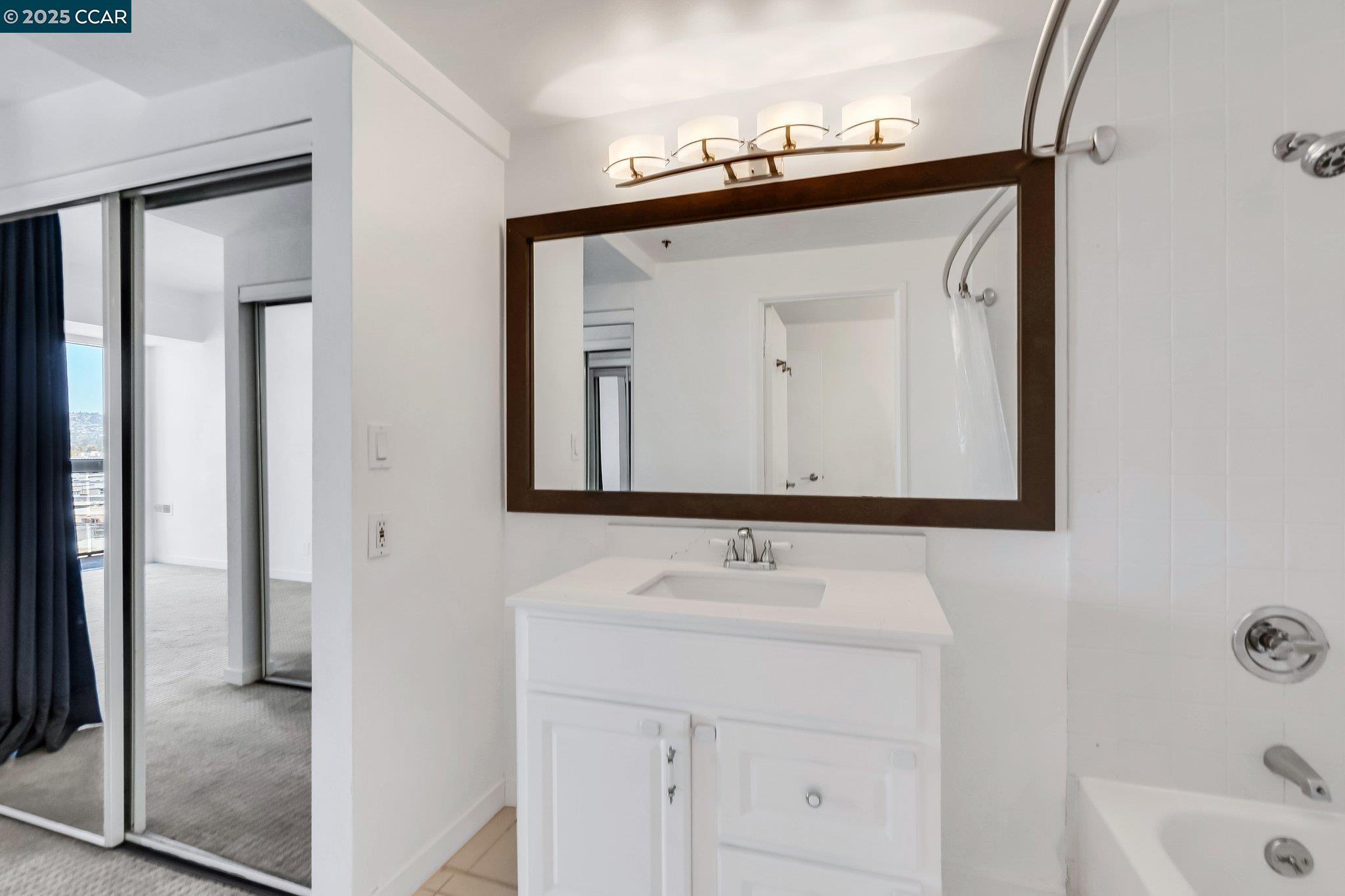 Photo #22: 41118636 Listing: Photo #22