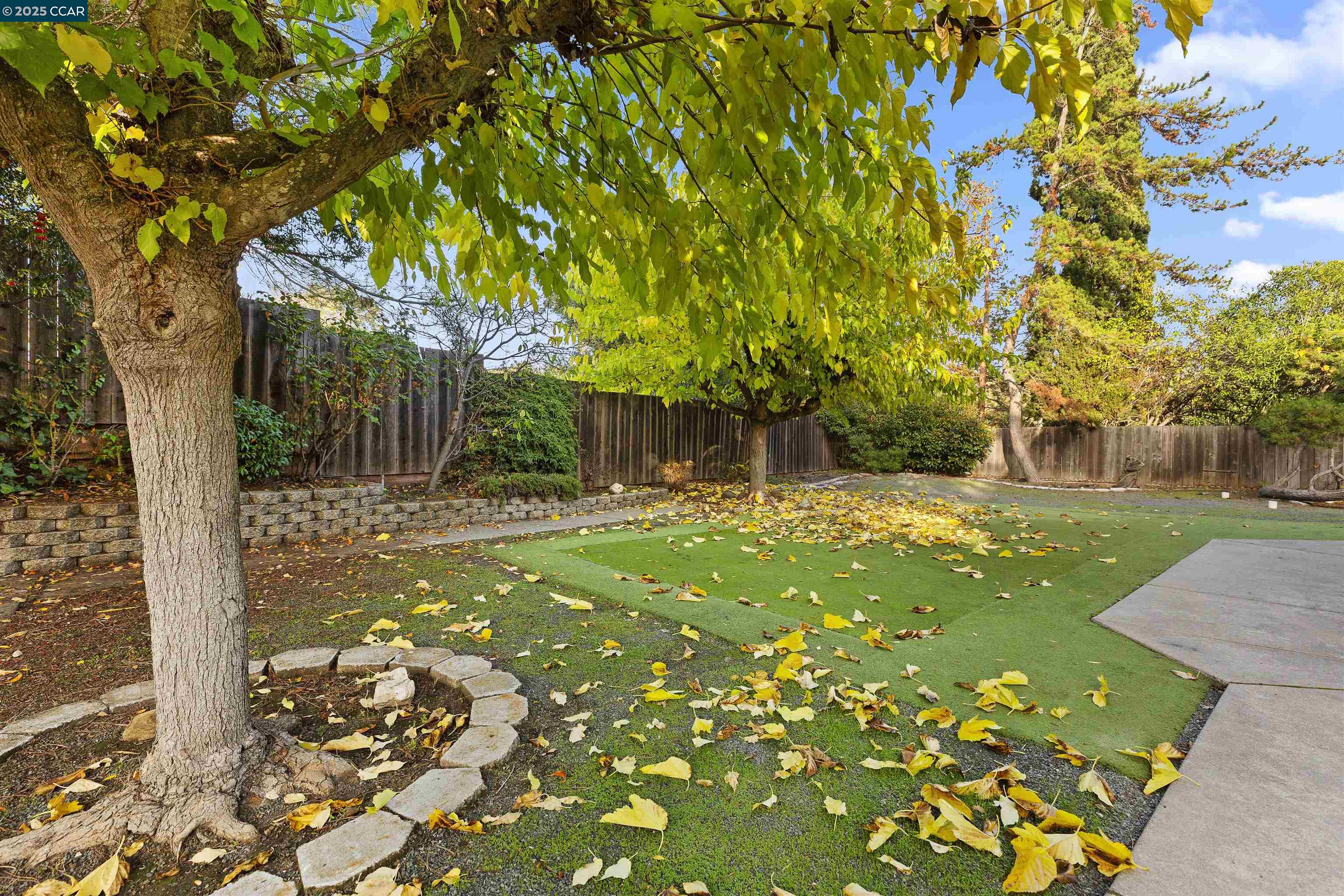 Detail Gallery Image 33 of 35 For 1412 Conejo Way, Walnut Creek,  CA 94597 - 4 Beds | 2 Baths