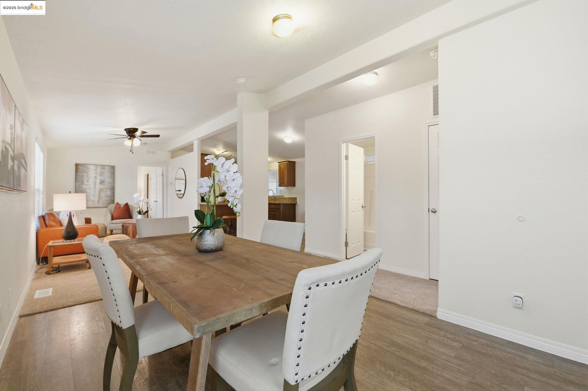 Detail Gallery Image 18 of 34 For 16711 Marsh Creek Rd #111,  Clayton,  CA 94517 - 2 Beds | 2 Baths