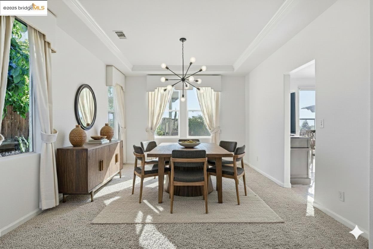 Detail Gallery Image 18 of 60 For 6857 Sunriver Ln, Vallejo,  CA 94591 - 4 Beds | 3 Baths