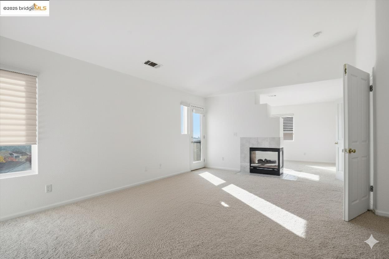 Detail Gallery Image 37 of 60 For 6857 Sunriver Ln, Vallejo,  CA 94591 - 4 Beds | 3 Baths