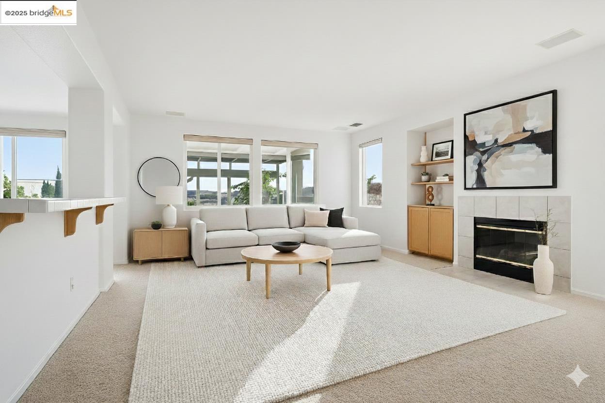 Detail Gallery Image 5 of 59 For 6857 Sunriver Ln, Vallejo,  CA 94591 - 4 Beds | 3 Baths