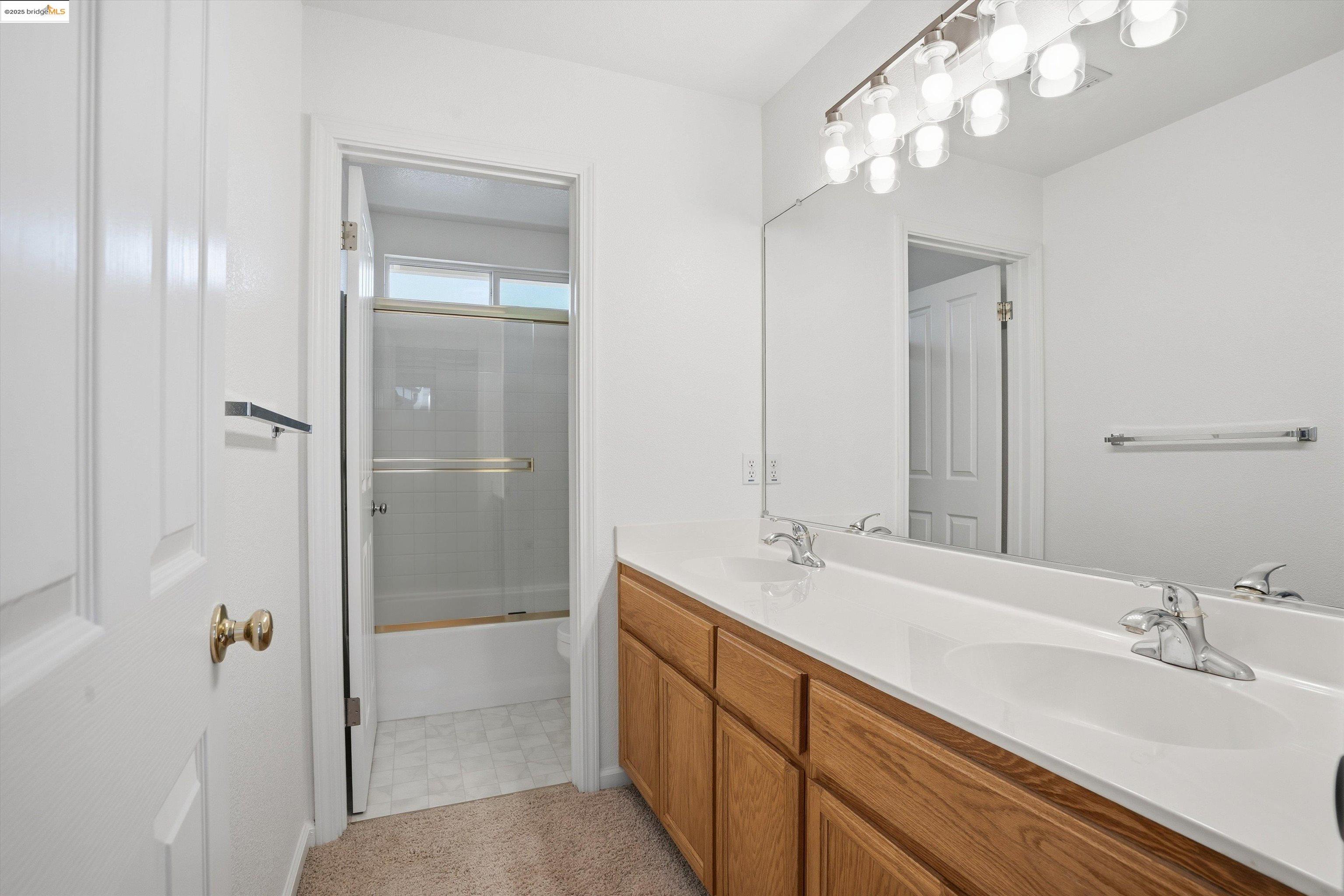 Detail Gallery Image 48 of 60 For 6857 Sunriver Ln, Vallejo,  CA 94591 - 4 Beds | 3 Baths