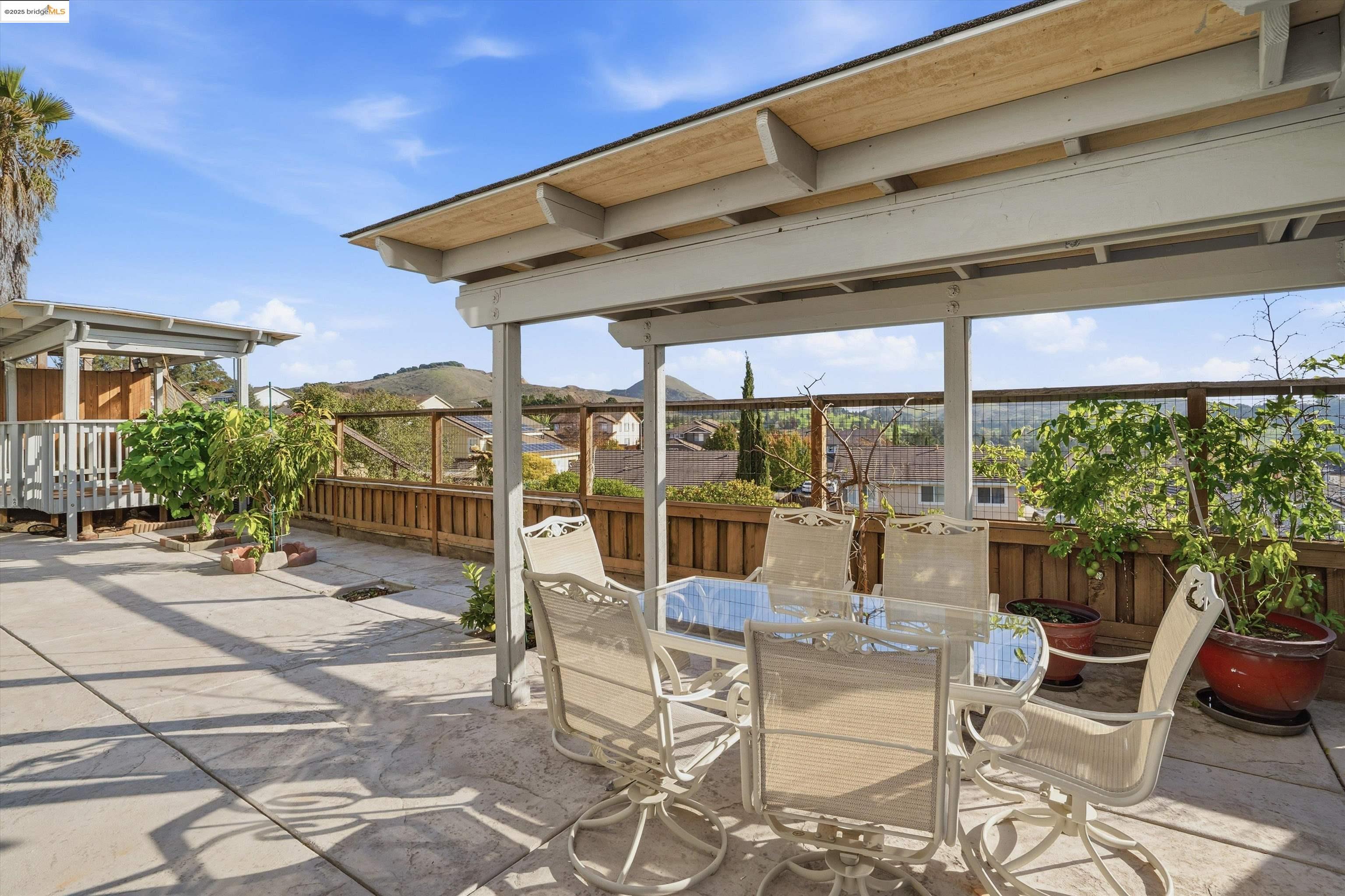 Detail Gallery Image 53 of 60 For 6857 Sunriver Ln, Vallejo,  CA 94591 - 4 Beds | 3 Baths