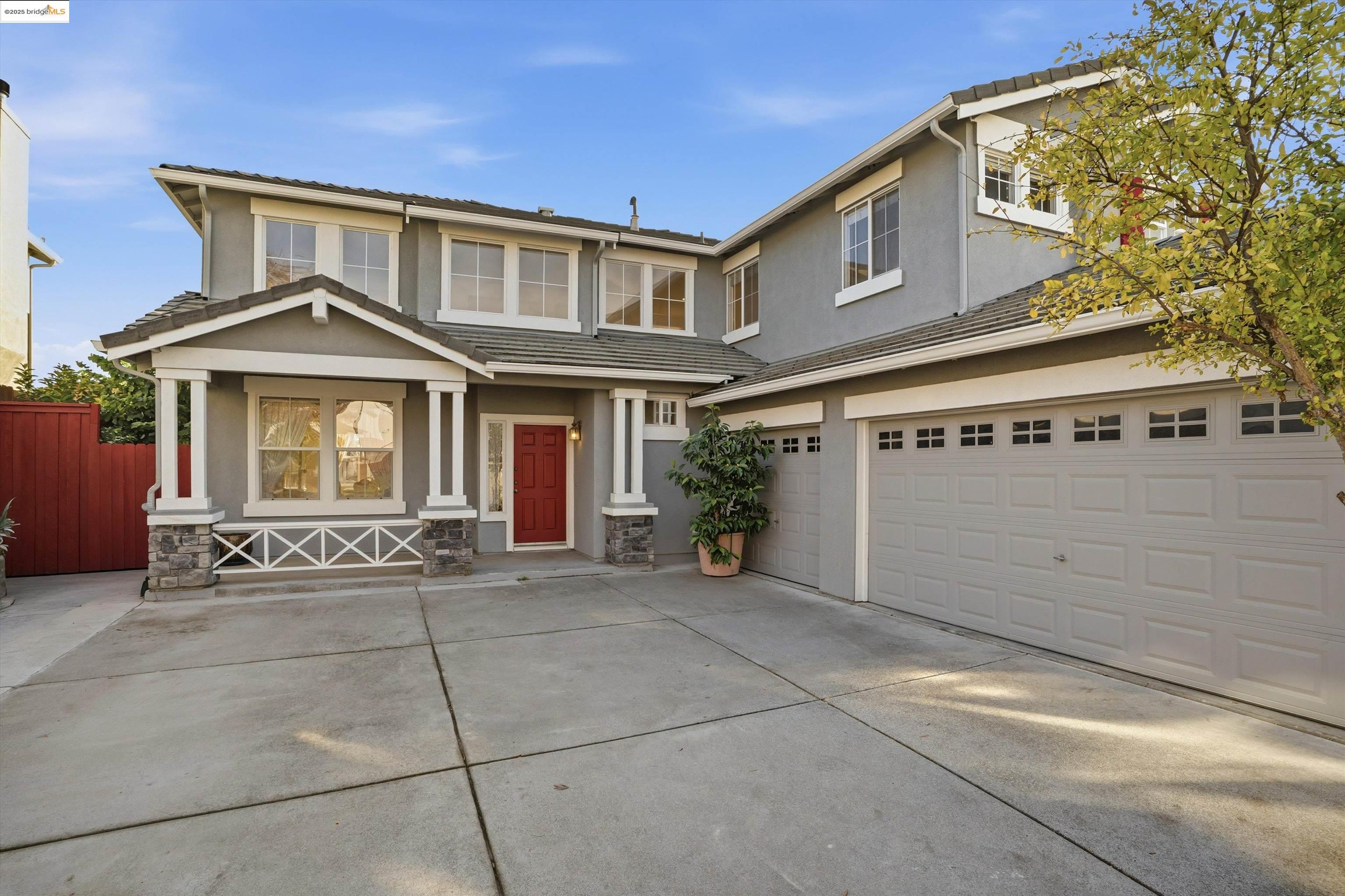 Detail Gallery Image 10 of 60 For 6857 Sunriver Ln, Vallejo,  CA 94591 - 4 Beds | 3 Baths