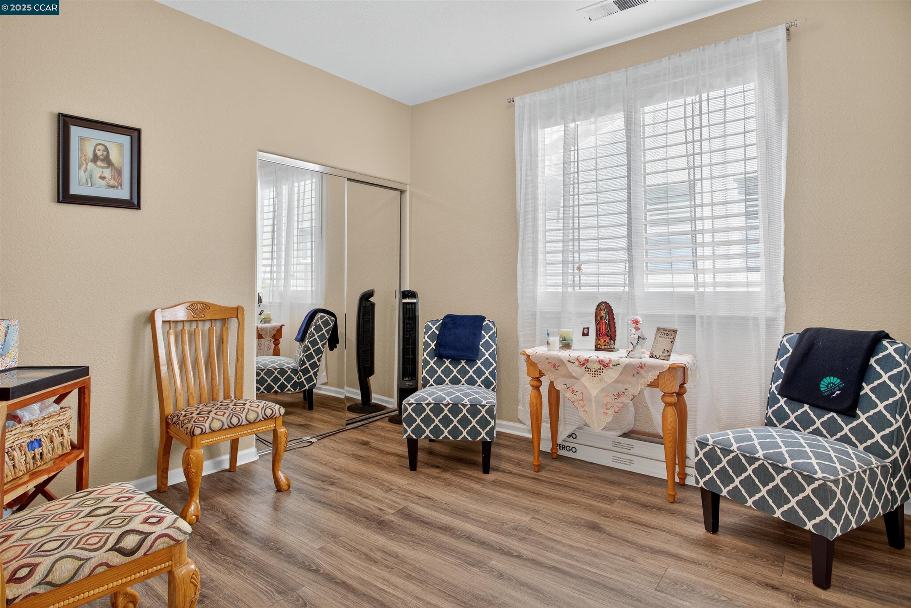 Detail Gallery Image 9 of 12 For 281 Black Amber Way, Brentwood,  CA 94513 - 2 Beds | 2 Baths