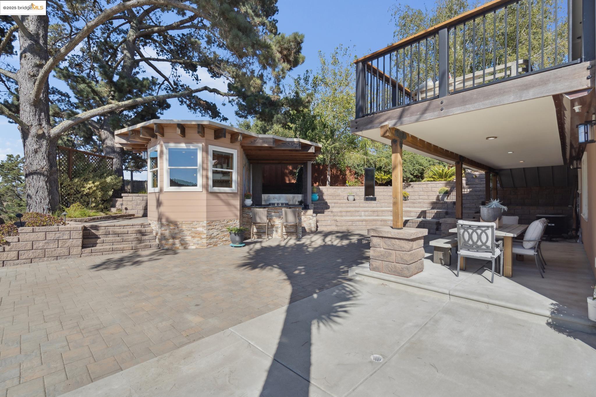 Detail Gallery Image 52 of 60 For 38 Lenelle Ct, Moraga,  CA 94556 - 6 Beds | 4/2 Baths