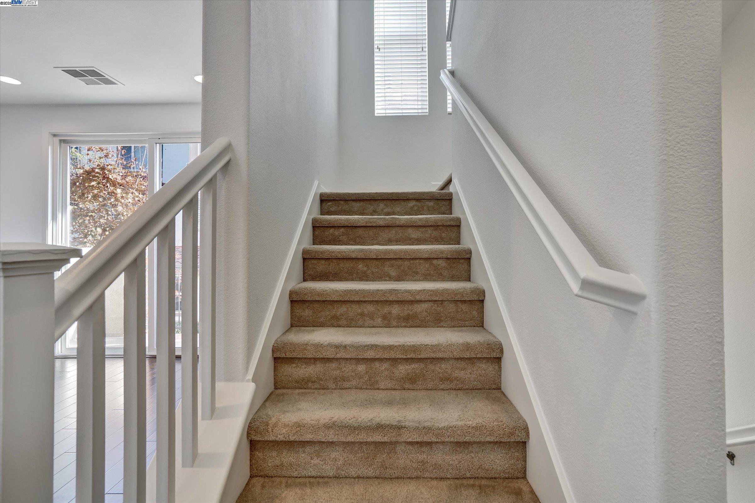 Detail Gallery Image 19 of 49 For 2890 Kew Ave #14,  Livermore,  CA 94551 - 2 Beds | 2/1 Baths