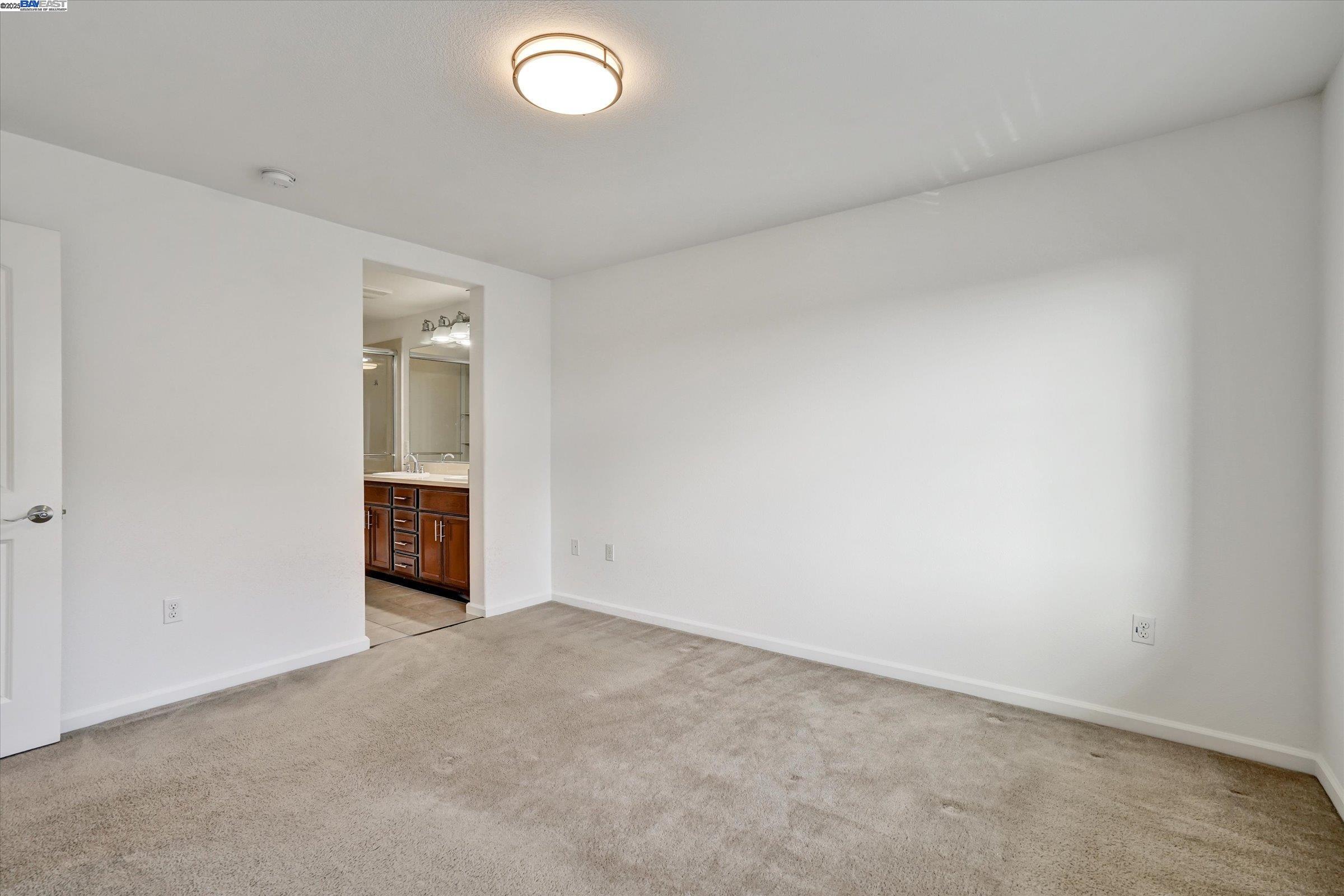 Detail Gallery Image 29 of 49 For 2890 Kew Ave #14,  Livermore,  CA 94551 - 2 Beds | 2/1 Baths