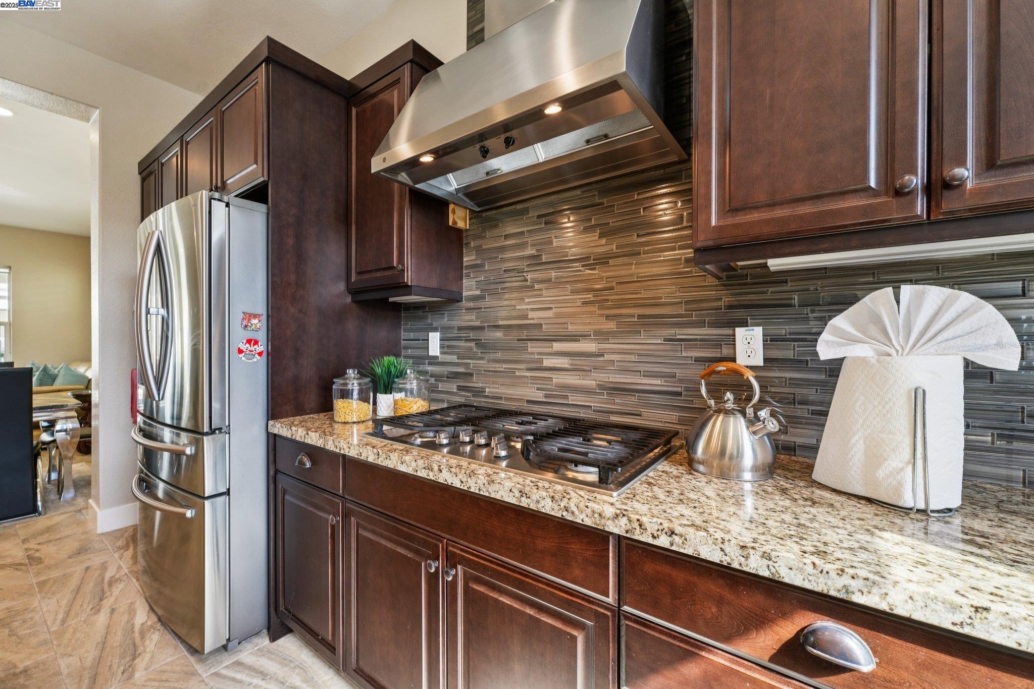 Detail Gallery Image 20 of 58 For 7213 Calistoga Ln, Dublin,  CA 94568 - 4 Beds | 3/1 Baths