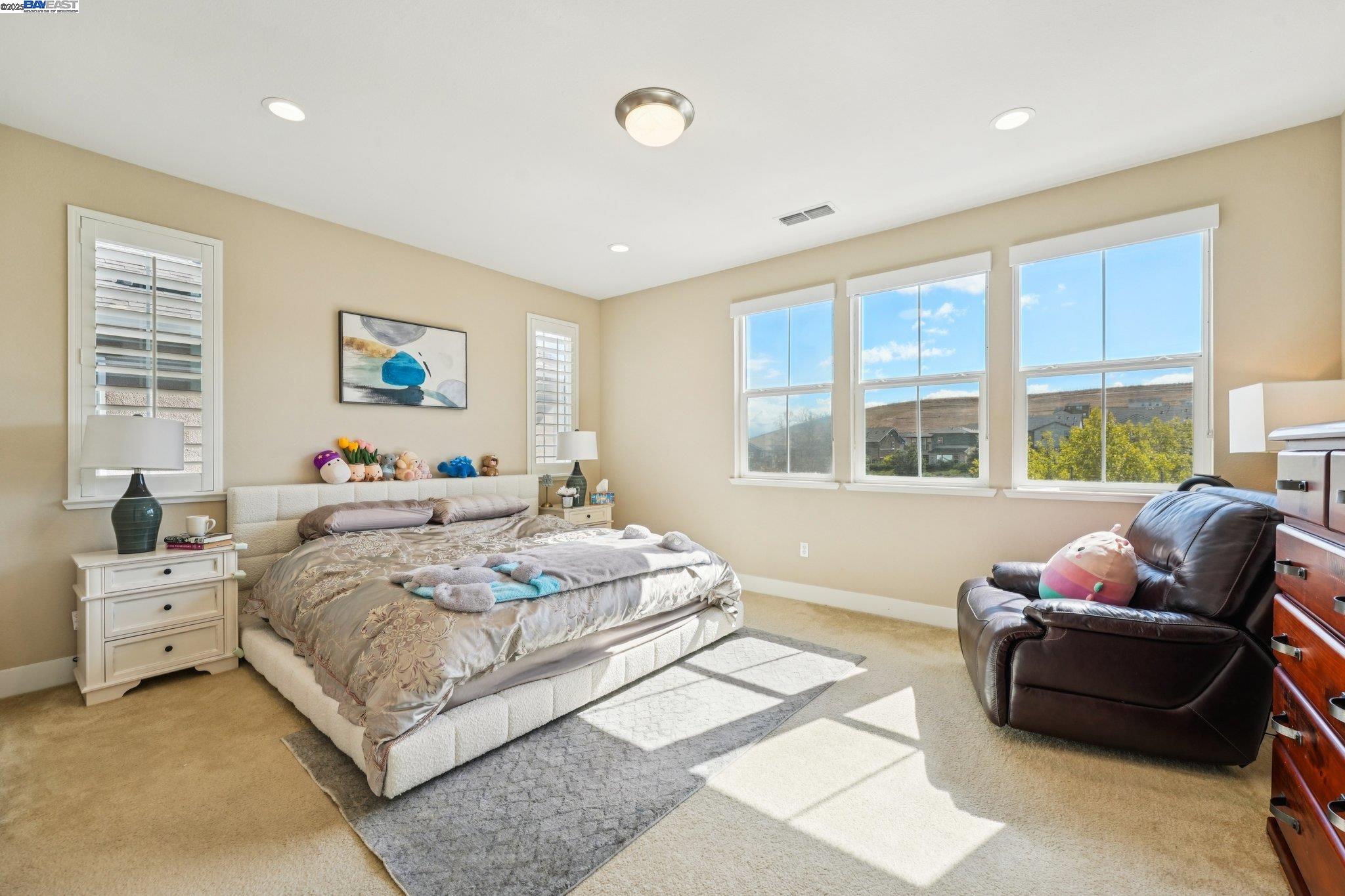 Detail Gallery Image 29 of 58 For 7213 Calistoga Ln, Dublin,  CA 94568 - 4 Beds | 3/1 Baths