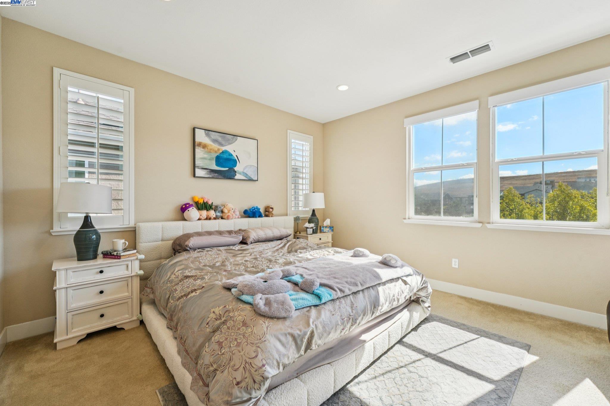 Detail Gallery Image 30 of 58 For 7213 Calistoga Ln, Dublin,  CA 94568 - 4 Beds | 3/1 Baths