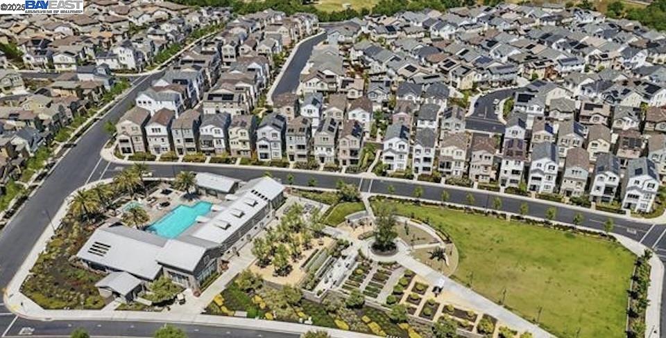 Detail Gallery Image 54 of 58 For 7213 Calistoga Ln, Dublin,  CA 94568 - 4 Beds | 3/1 Baths