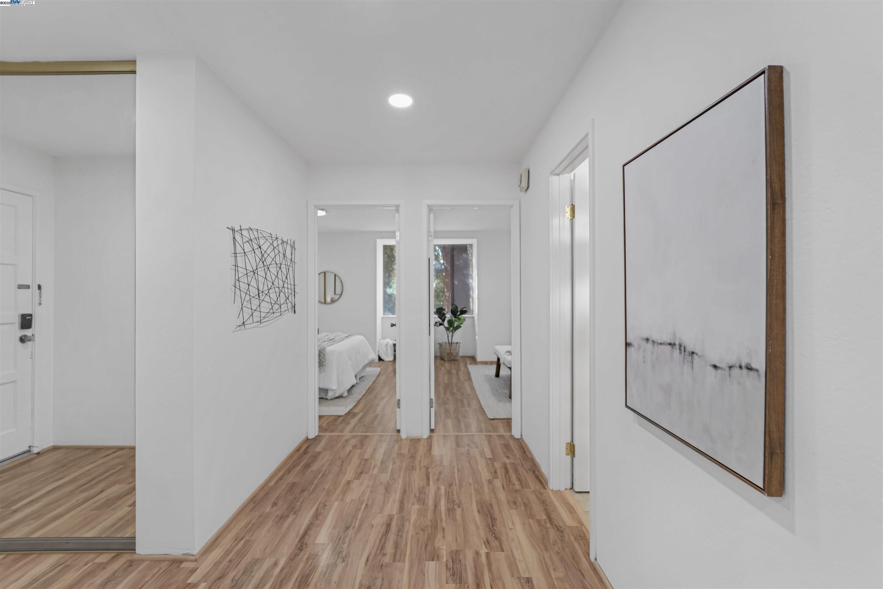 Detail Gallery Image 15 of 60 For 505 Cypress Point Dr #140,  Mountain View,  CA 94043 - 2 Beds | 1 Baths