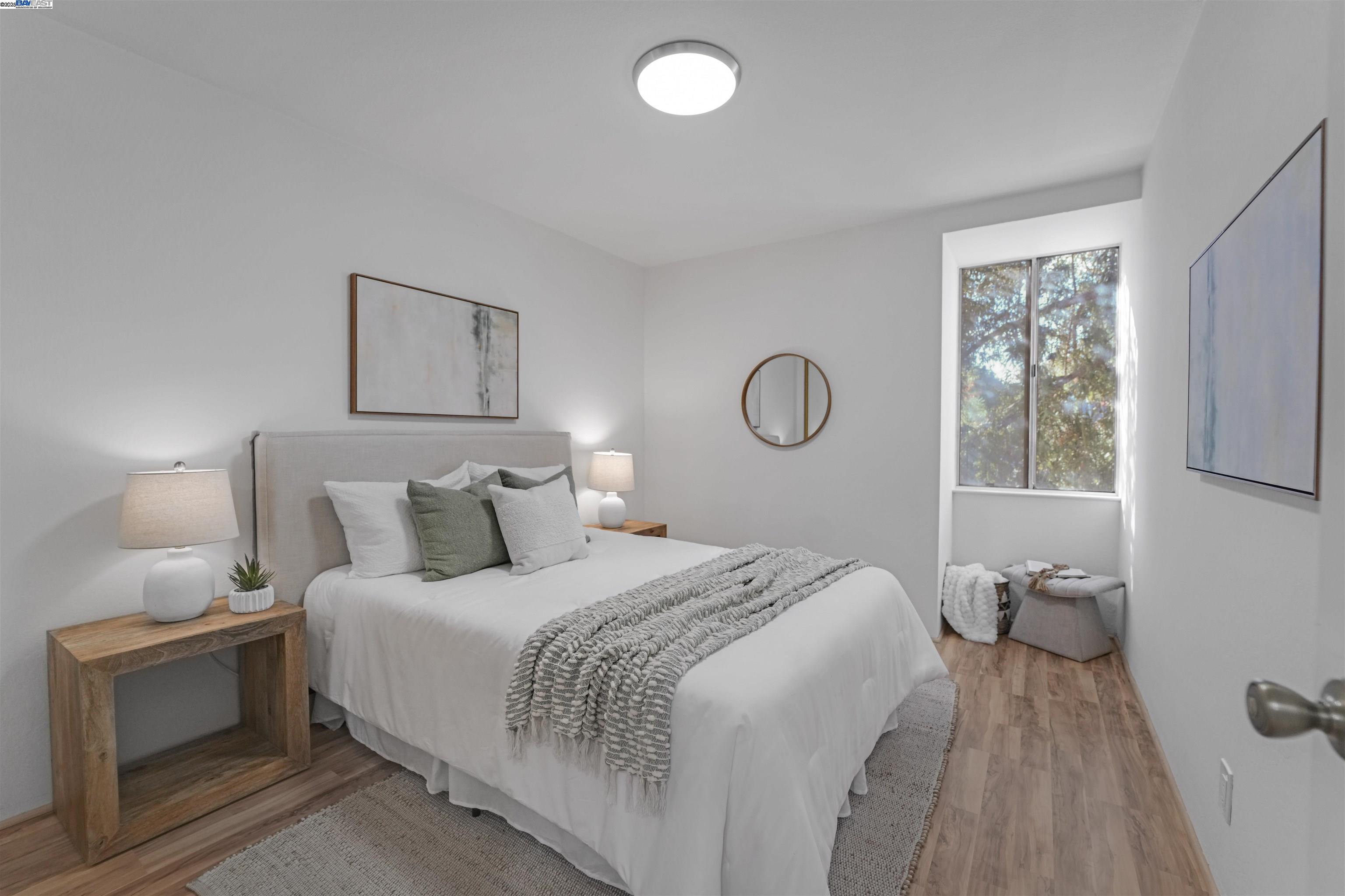 Detail Gallery Image 16 of 60 For 505 Cypress Point Dr #140,  Mountain View,  CA 94043 - 2 Beds | 1 Baths