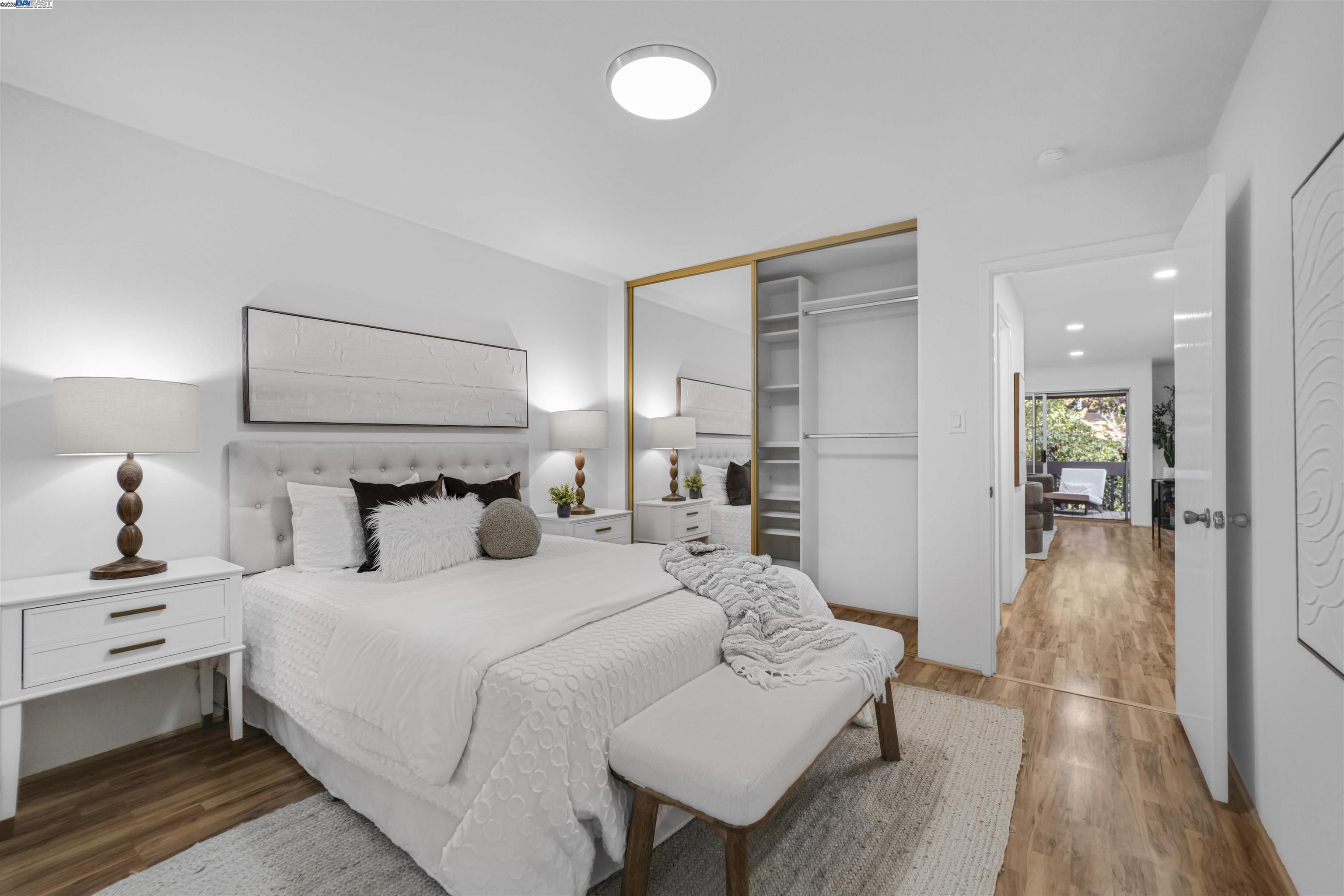 Detail Gallery Image 22 of 60 For 505 Cypress Point Dr #140,  Mountain View,  CA 94043 - 2 Beds | 1 Baths